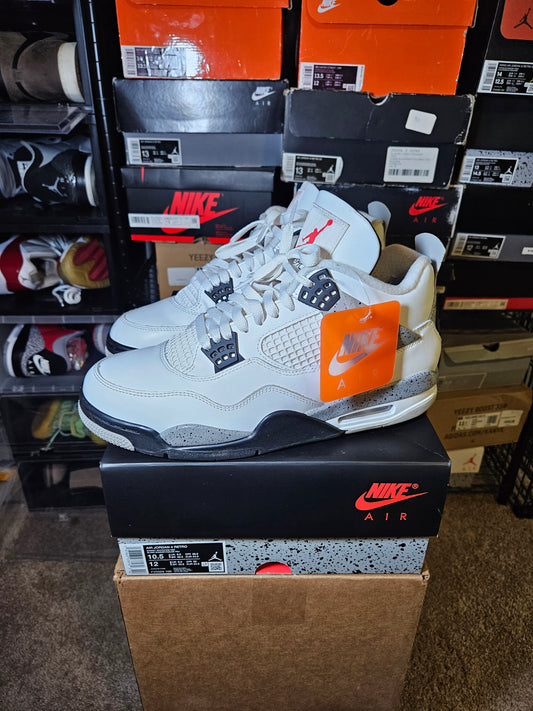 Size 10.5 - AJ 4 Retro OG 2025 White Cement