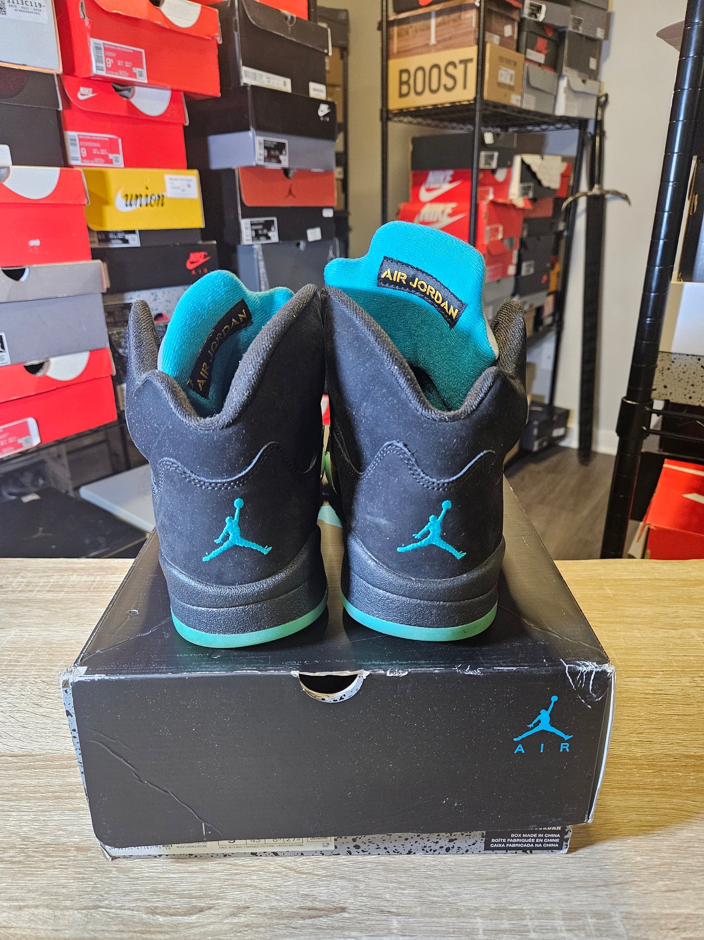 Size 9.5 - AJ 5 Retro Mid Aqua