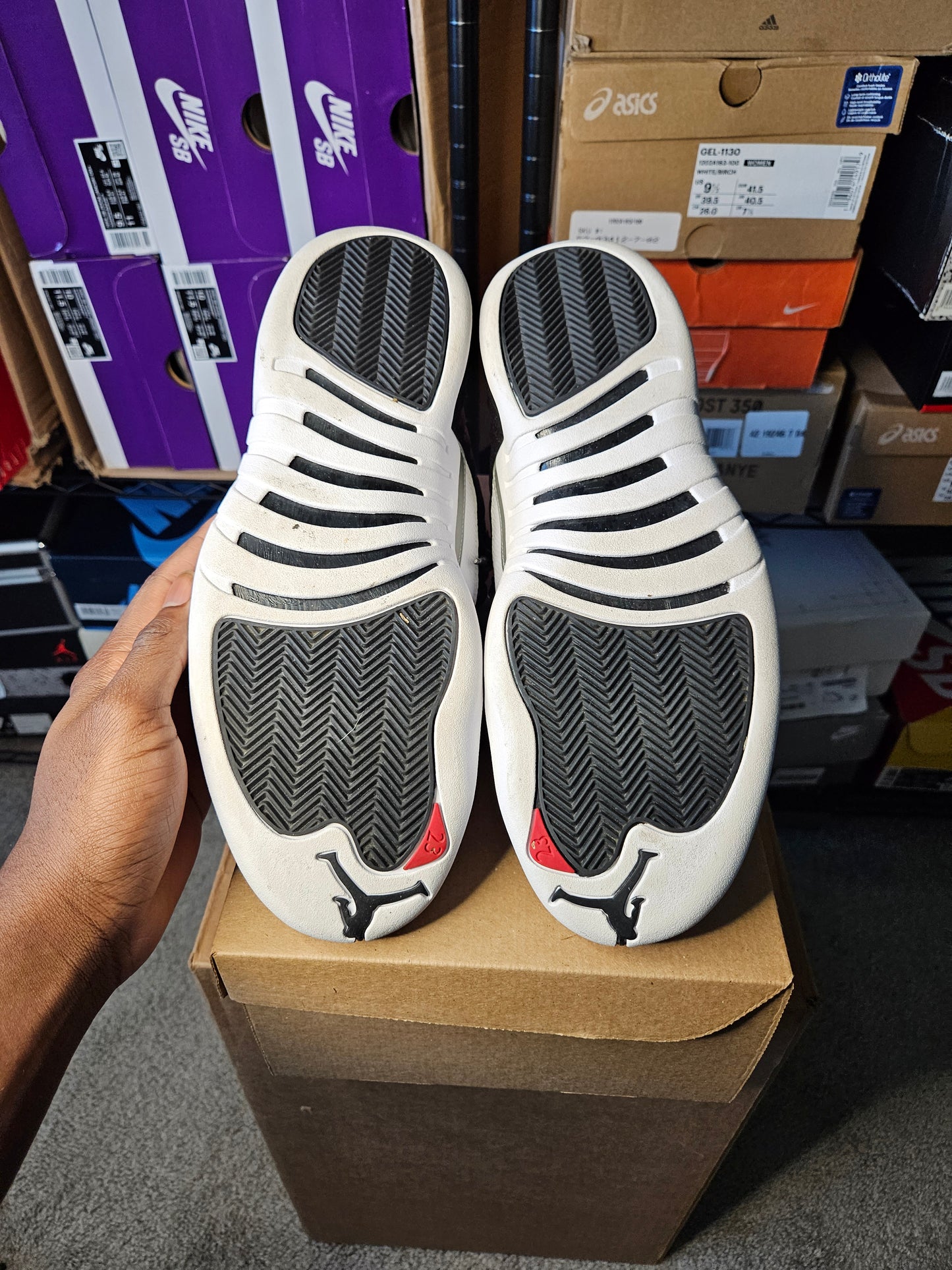 Size 11 - AJ 12 Retro Mid Playoff