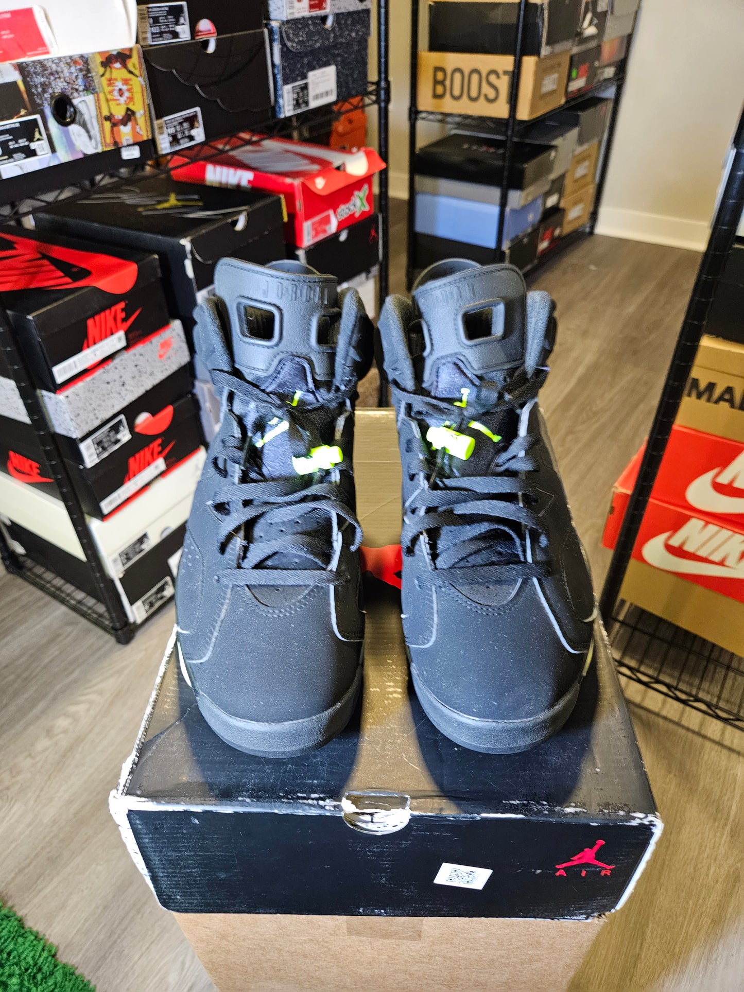 Size 10.5 - AJ 6 Retro Electric Green 2021