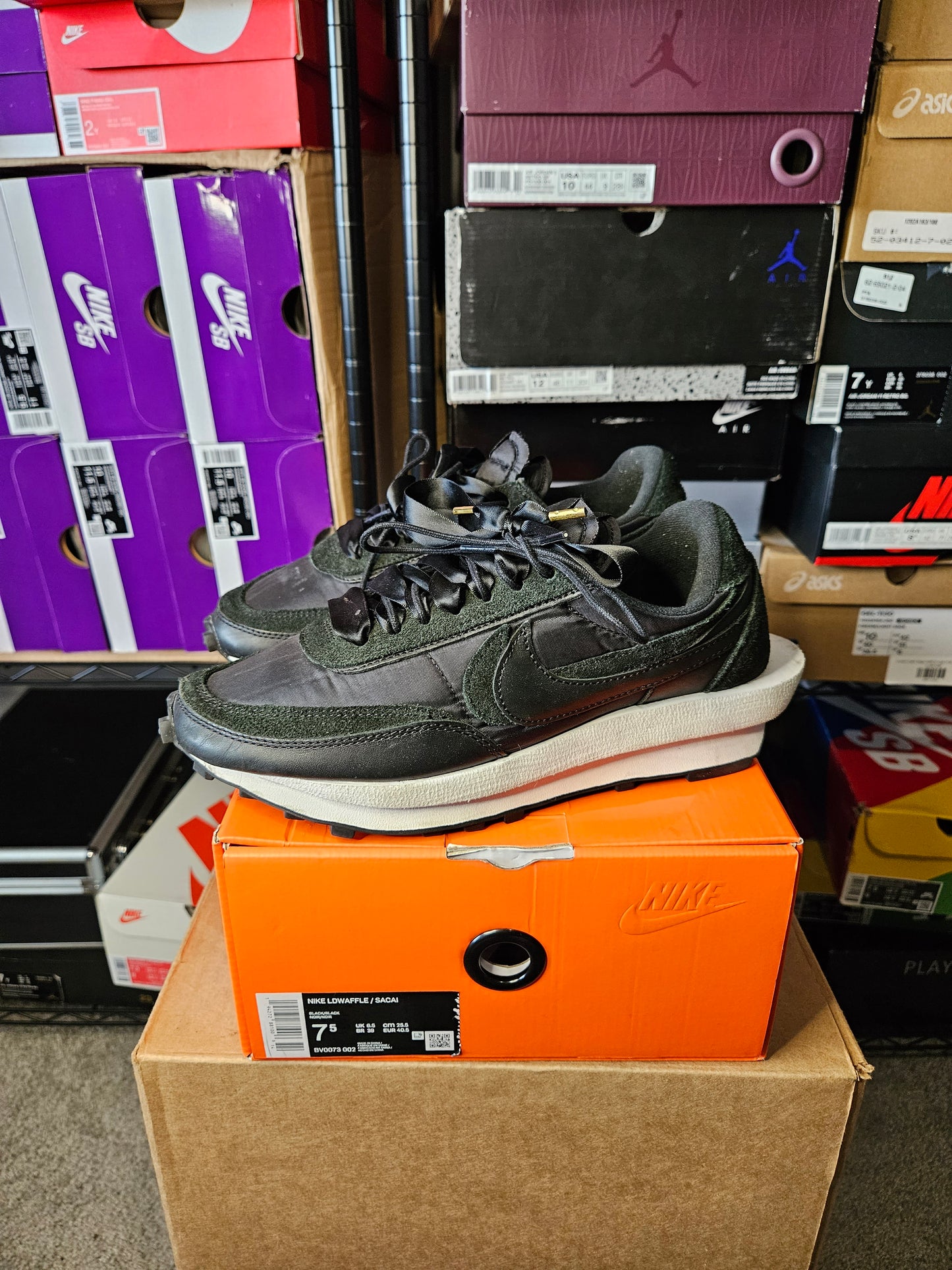Size 7.5 - Sacai x LDWaffle Black Nylon