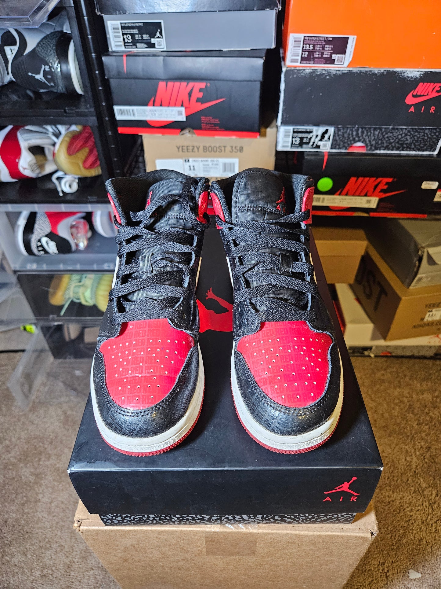 Size 6 - Jordan 1 Mid Bred Text