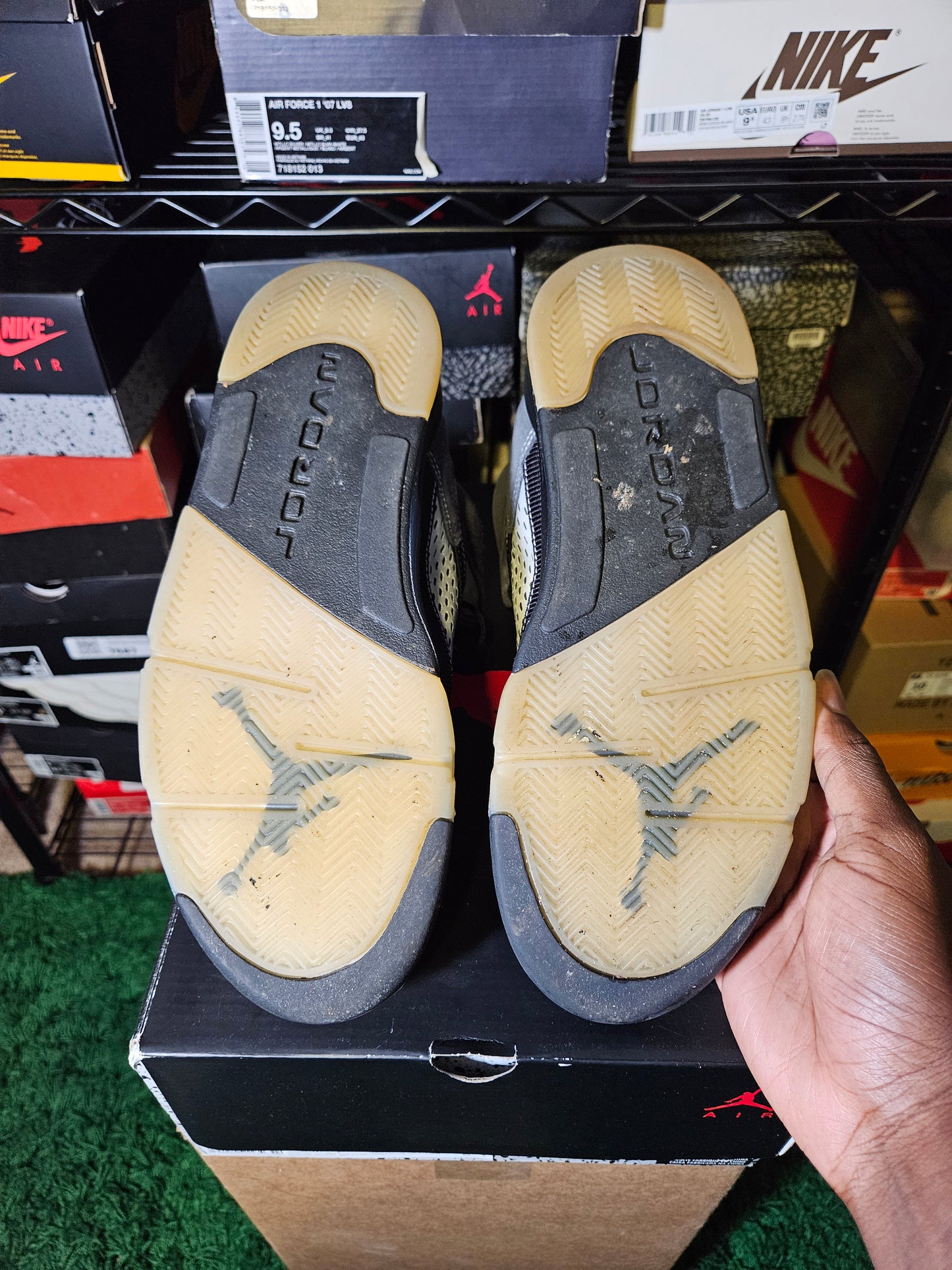 Size 9.5 - AJ 5 Retro Anthracite
