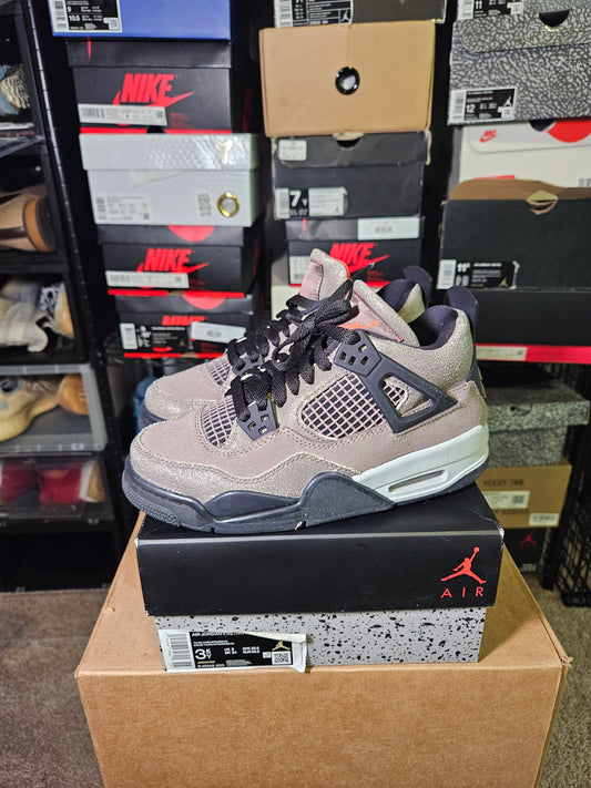 Size 3.5Y - AJ 4 Tuape Haze