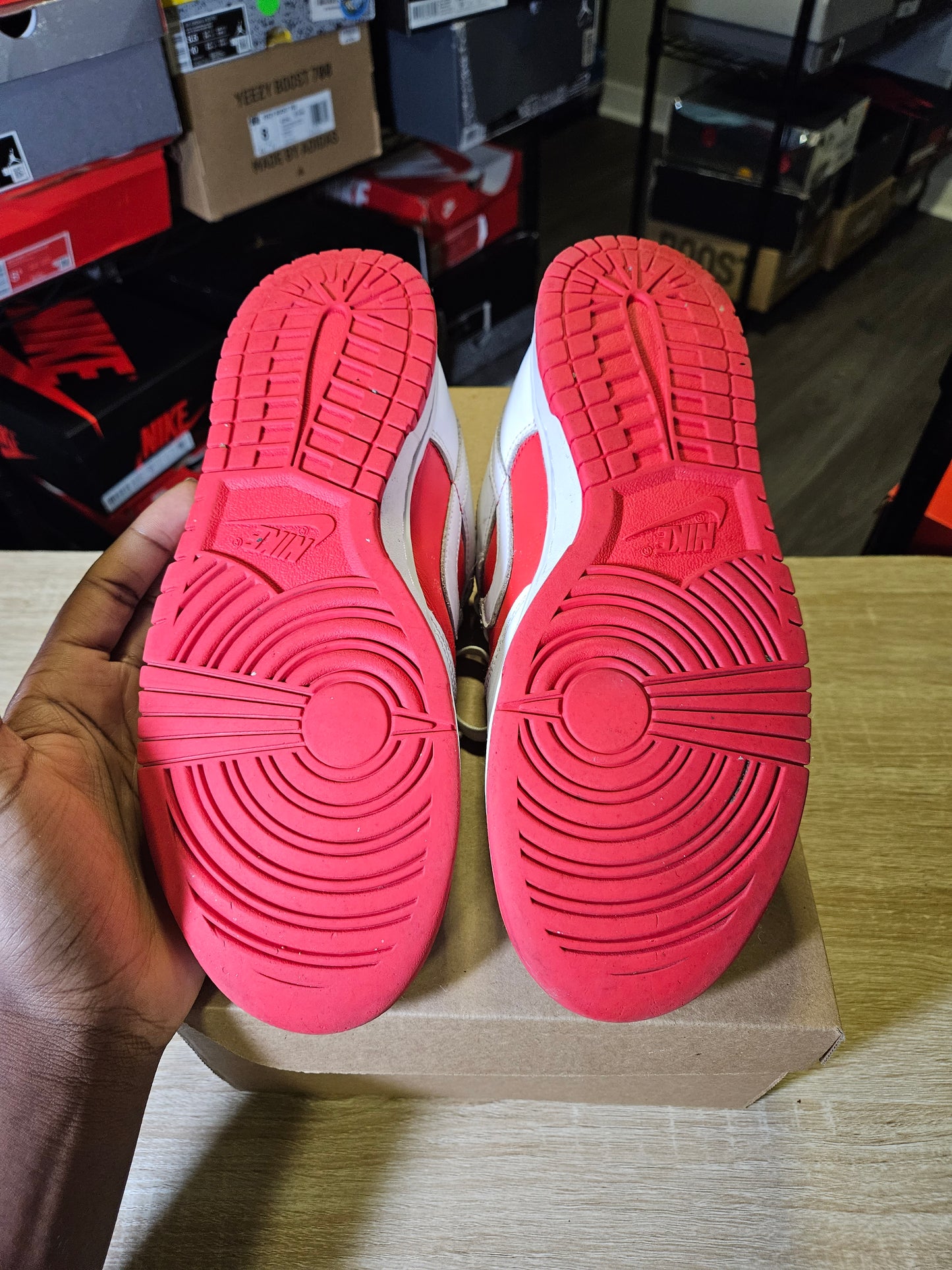 Size 8.5 - Dunk Low Championship Red