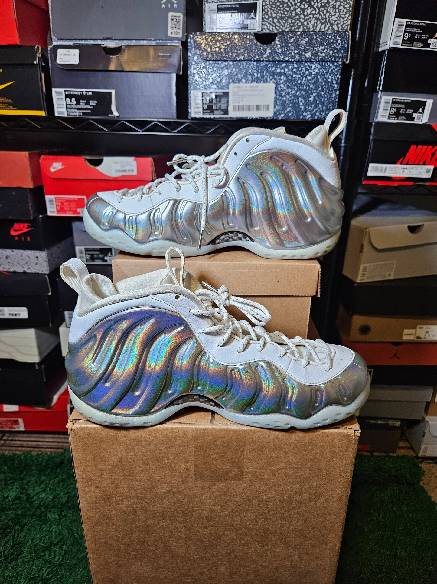 Size 10.5W/9M - Air Foamposite One Chrome