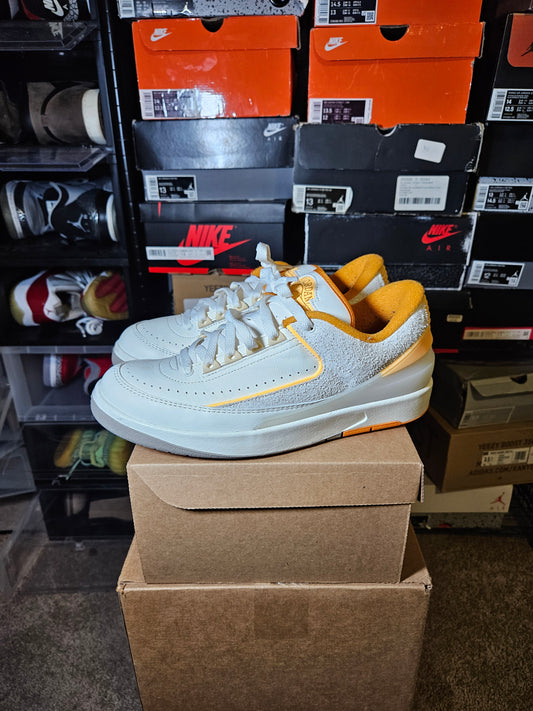Size 9 - AJ 2 Retro Low Melon Tint