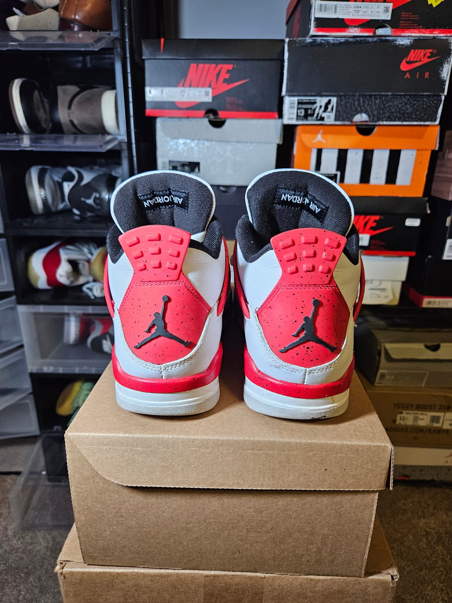 Size 9 - Jordan 4 Retro Mid Red Cement