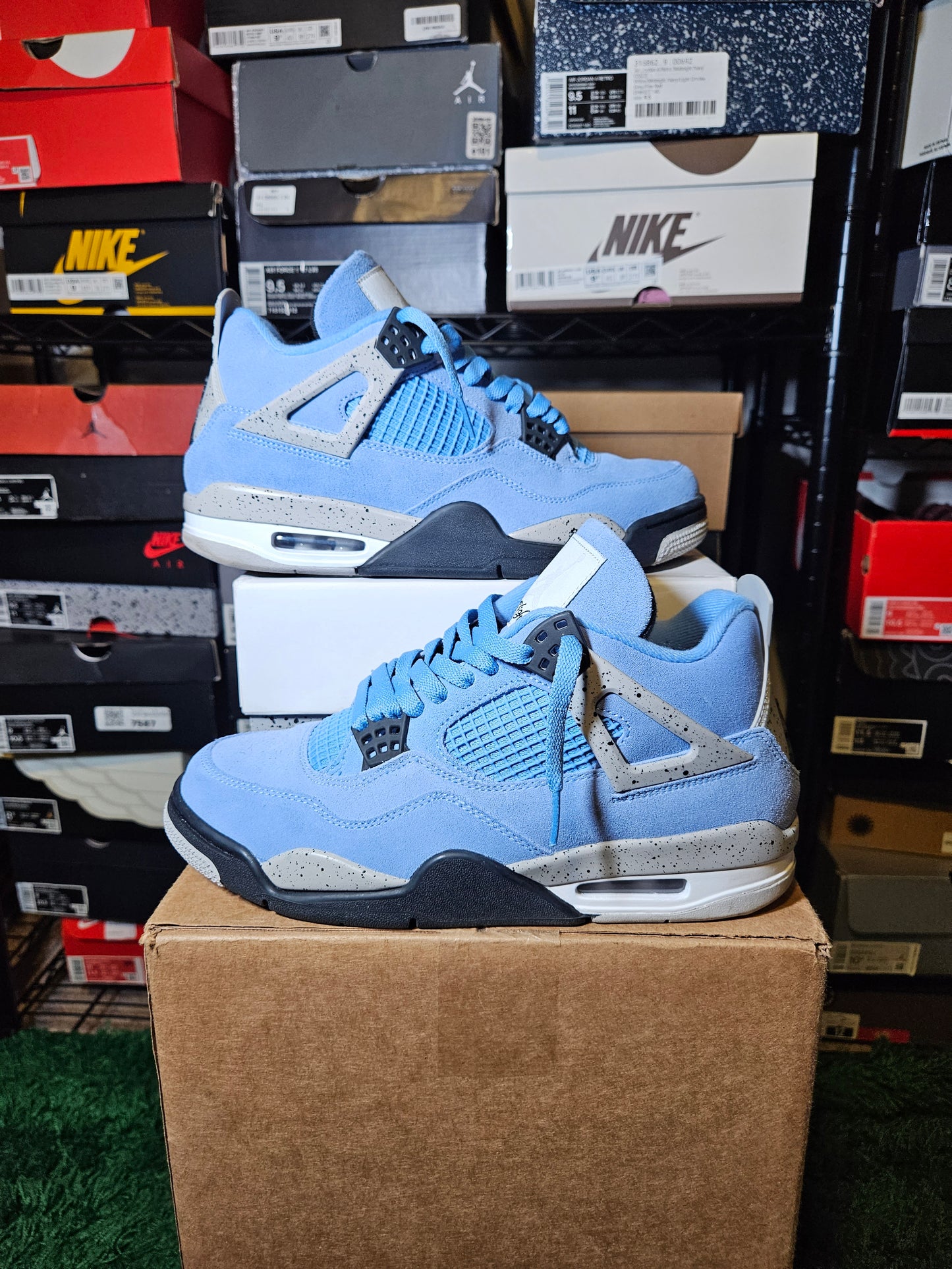 Size 8.5 - AJ 4 Retro Mid University Blue