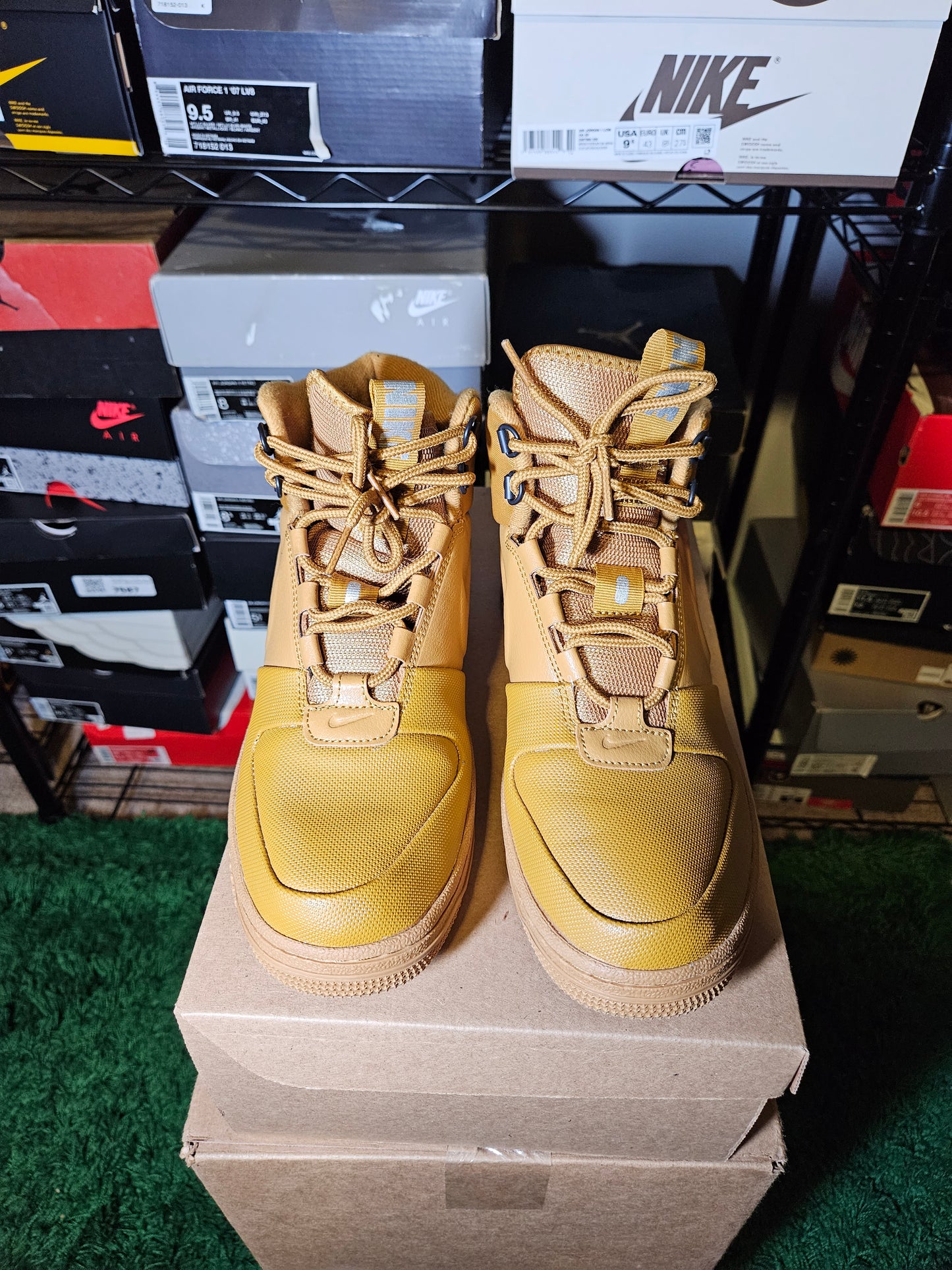 Size 8.5 - Path Winter Wheat