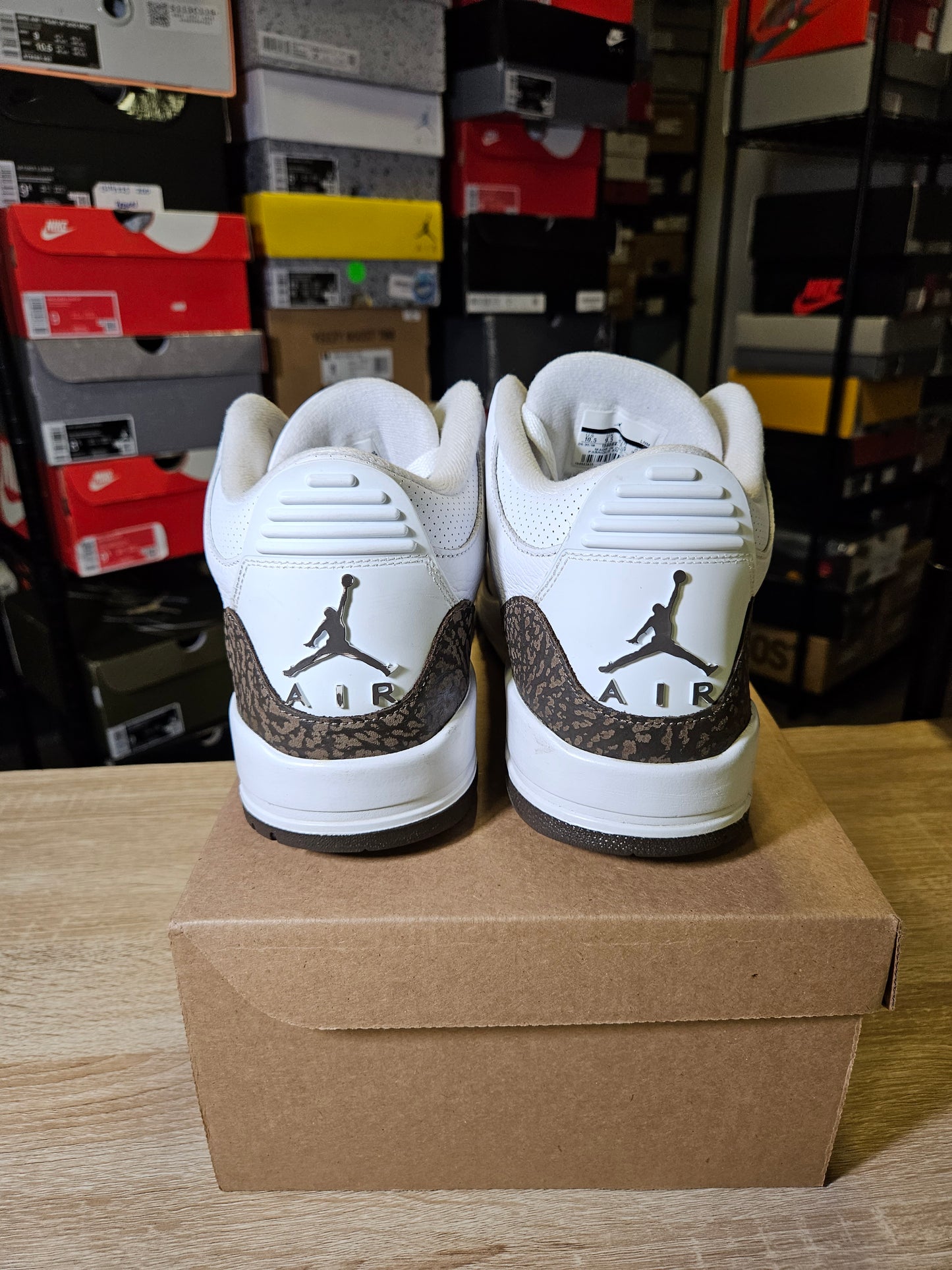 Size 10.5 - AJ 3 Retro 2018 Mocha