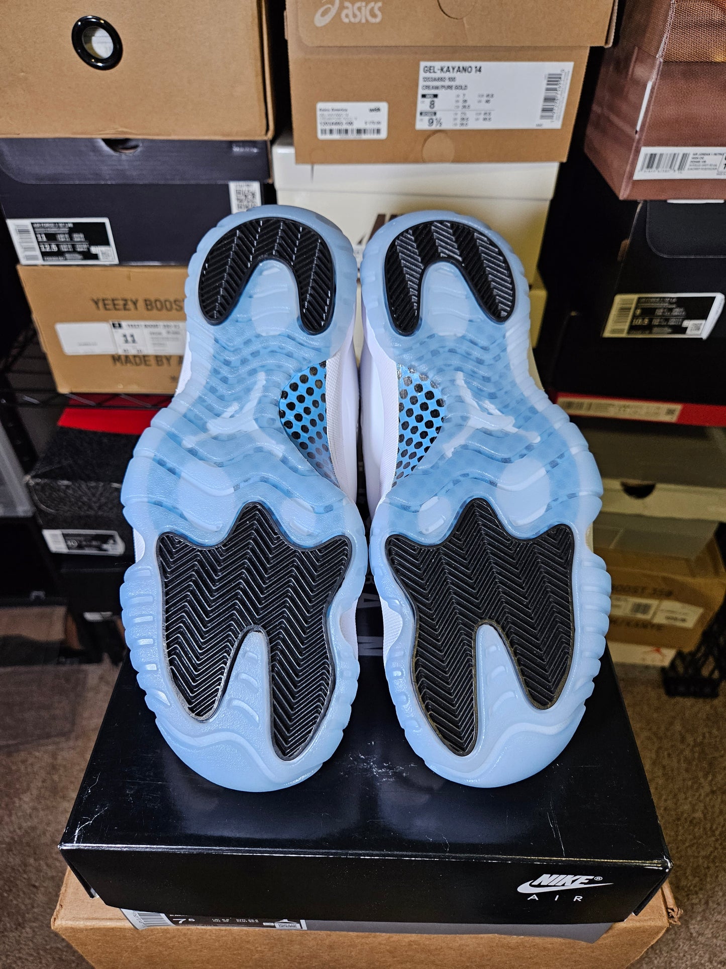 Size 7.5 - AJ 11 Legend Blue