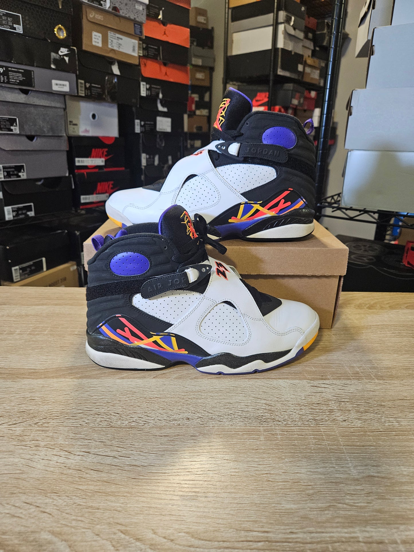 Size 10 - AJ 8 Three-Peat