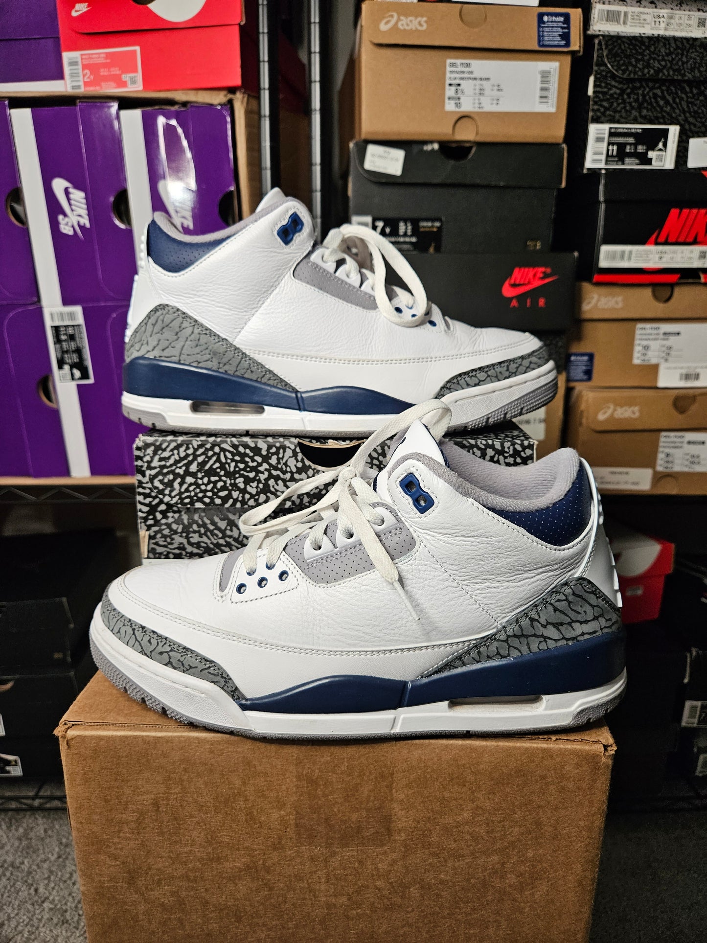 Size 9 - AJ 3 Retro Midnight Navy