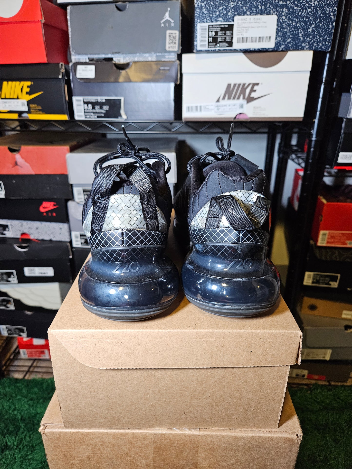 Size 9 - Air Max 720-818 Black