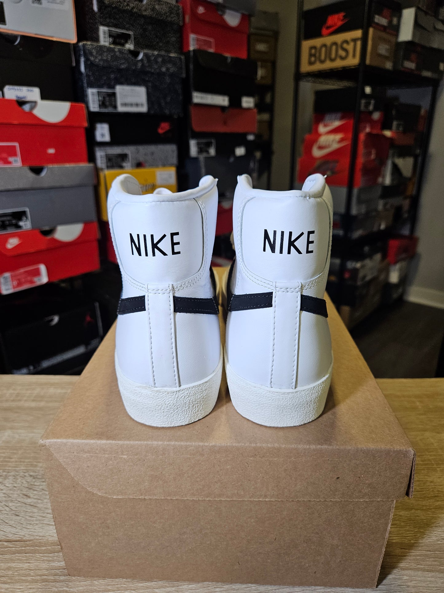 Size 8 - Nike Blazer Mid 77 Vintage White Black 2019