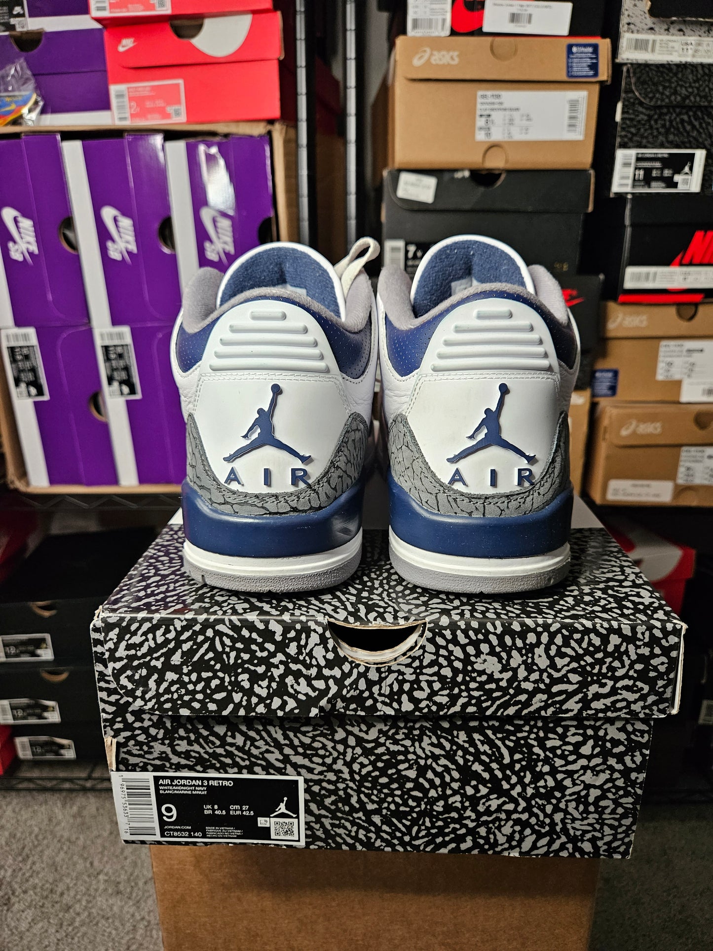 Size 9 - AJ 3 Retro Midnight Navy