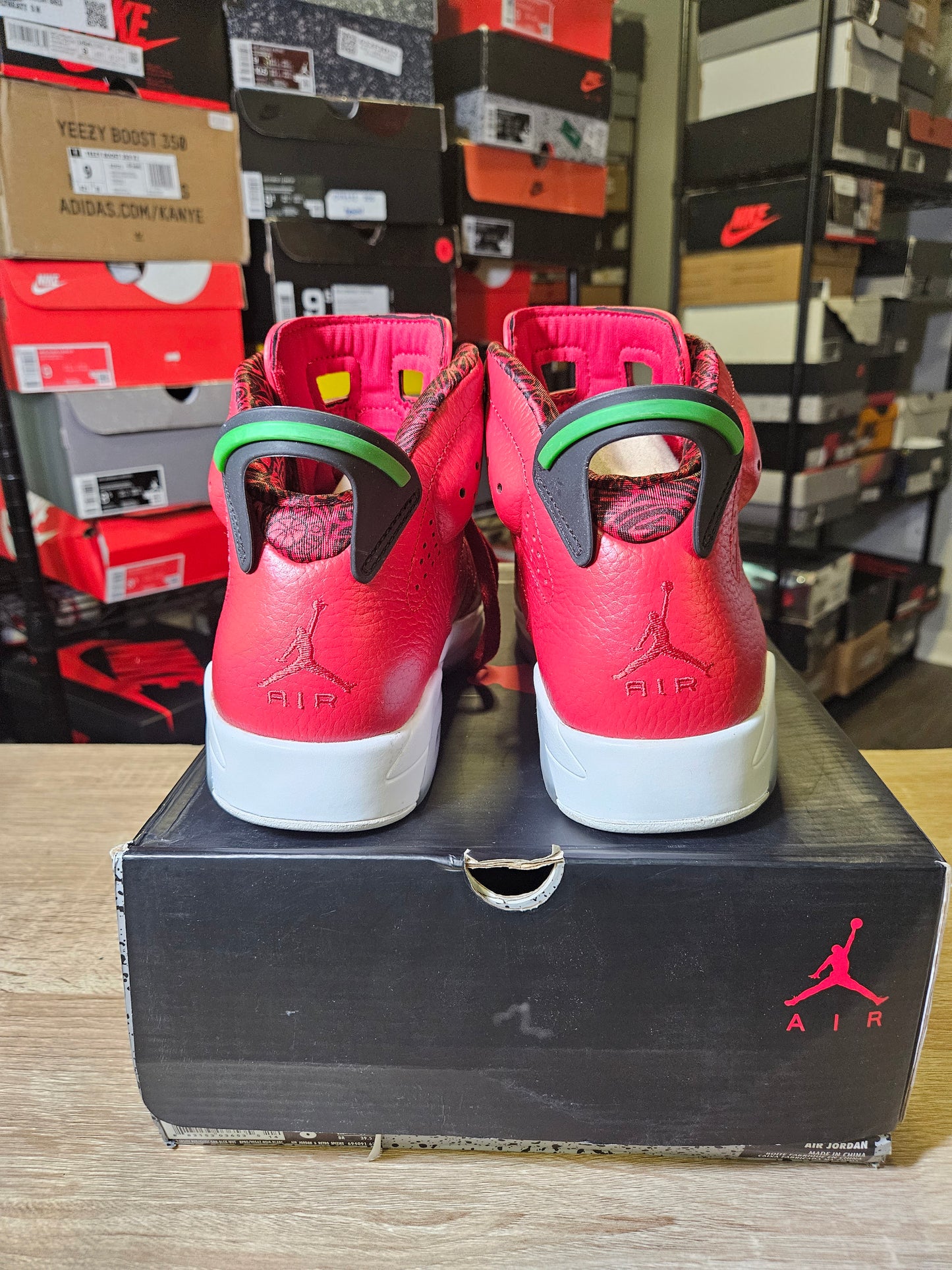 Size 8 - AJ 6 Spizike History of Jordan