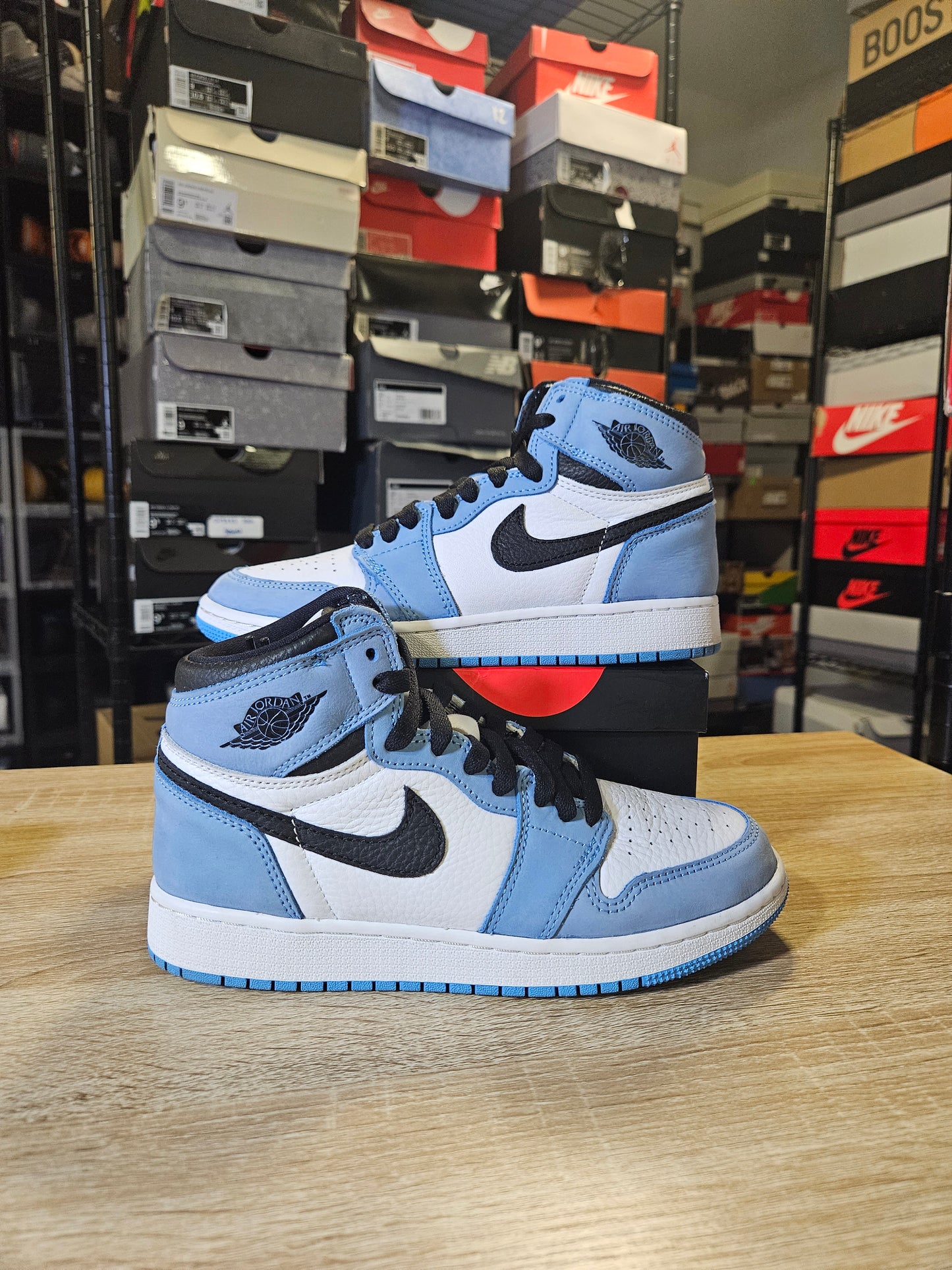 Size 4.5 - AJ 1 University Blue