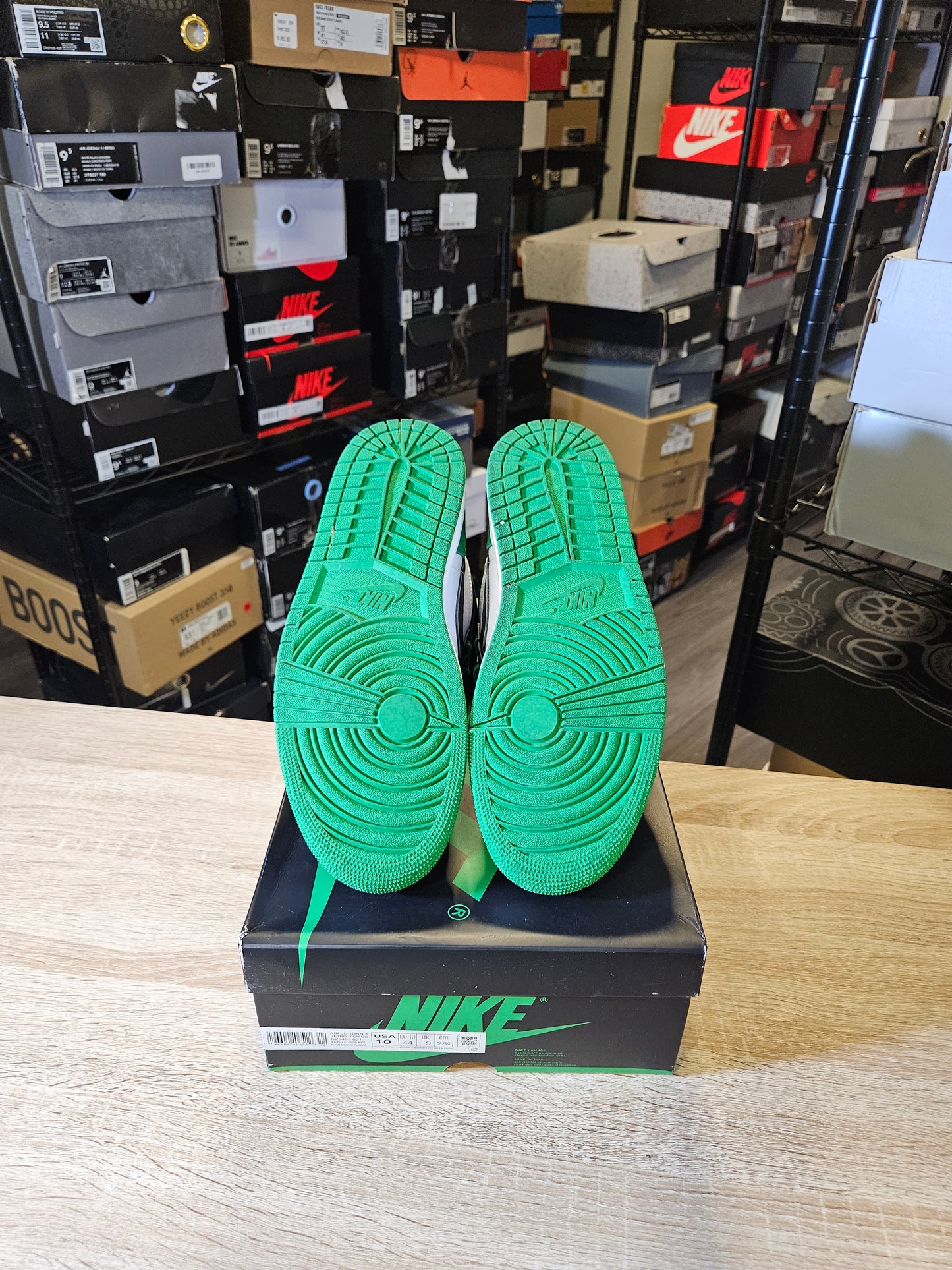 Size 10 - AJ 1 Retro OG High Lucky Green