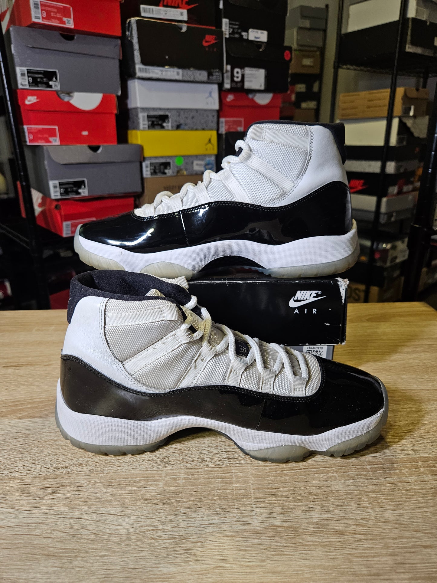 Size 10.5 - AJ 11 Retro High Concord