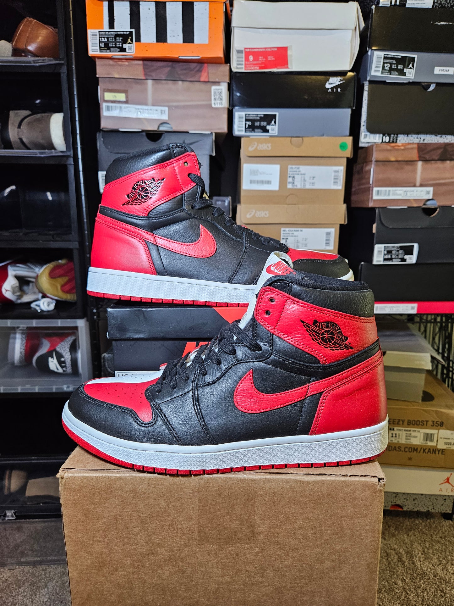 Size 12 - AJ 1 Homage 2 Home