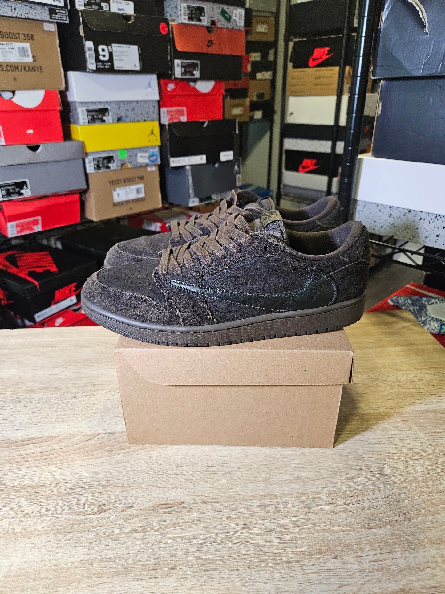 Size 10 - Travis Scott x AJ 1 Retro OG SP Low Velvet Brown