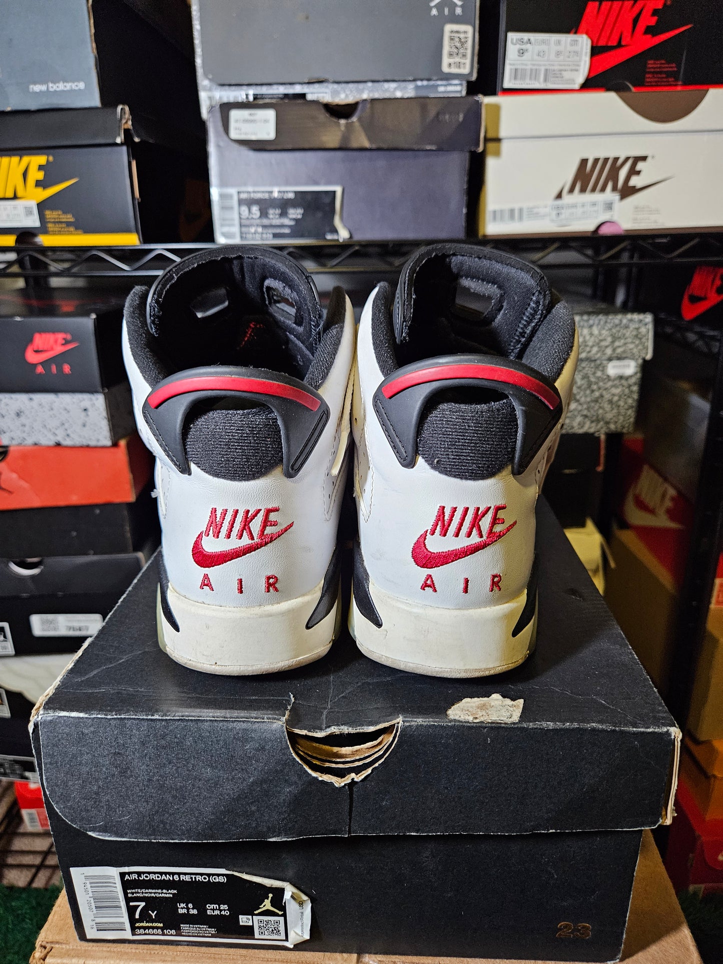 Size 7 - AJ 6 Retro OG Mid Carmine