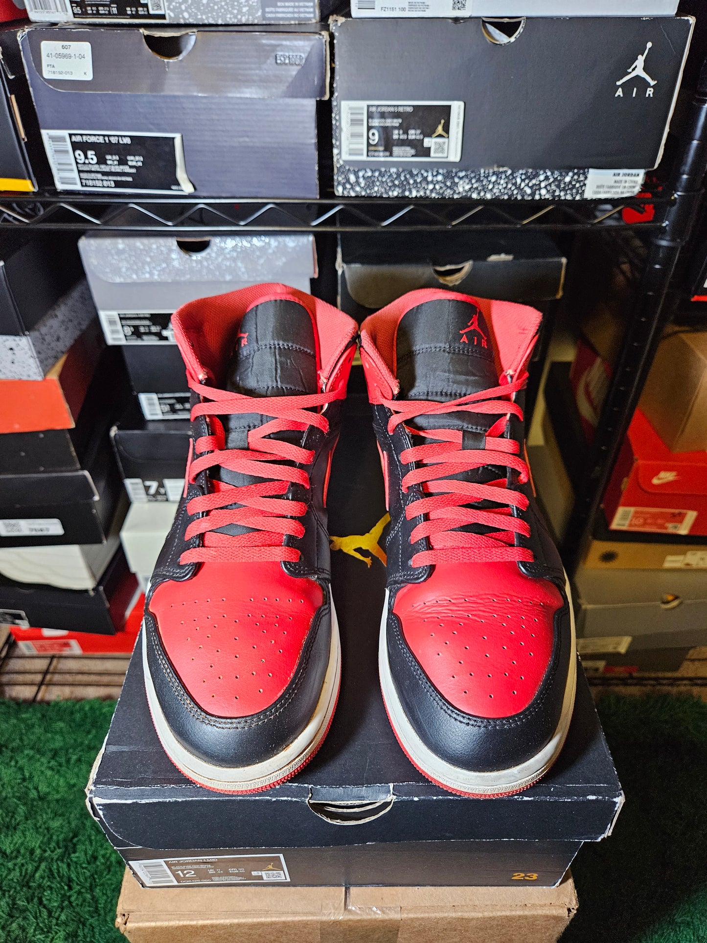 Size 12 - AJ 1 Mid Alternate Bred