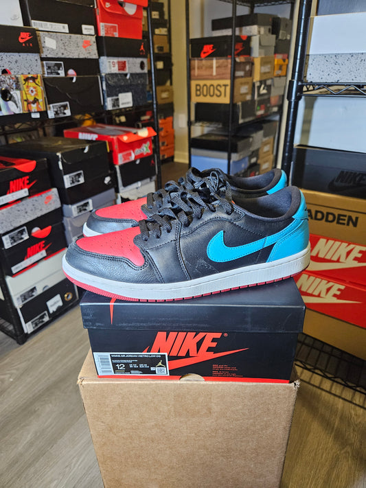Size 12W/10.5M - Air Jordan 1 Retro OG Low NC to Chi