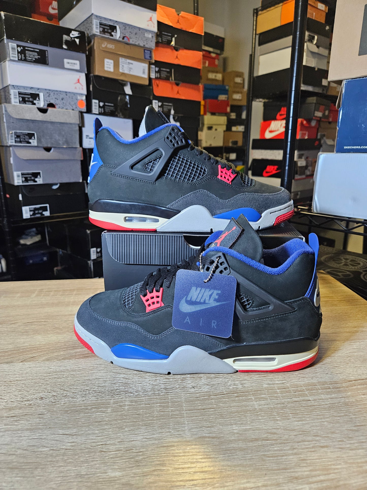 Size 11.5 - AJ 4 Retro Rare Air - White Lettering