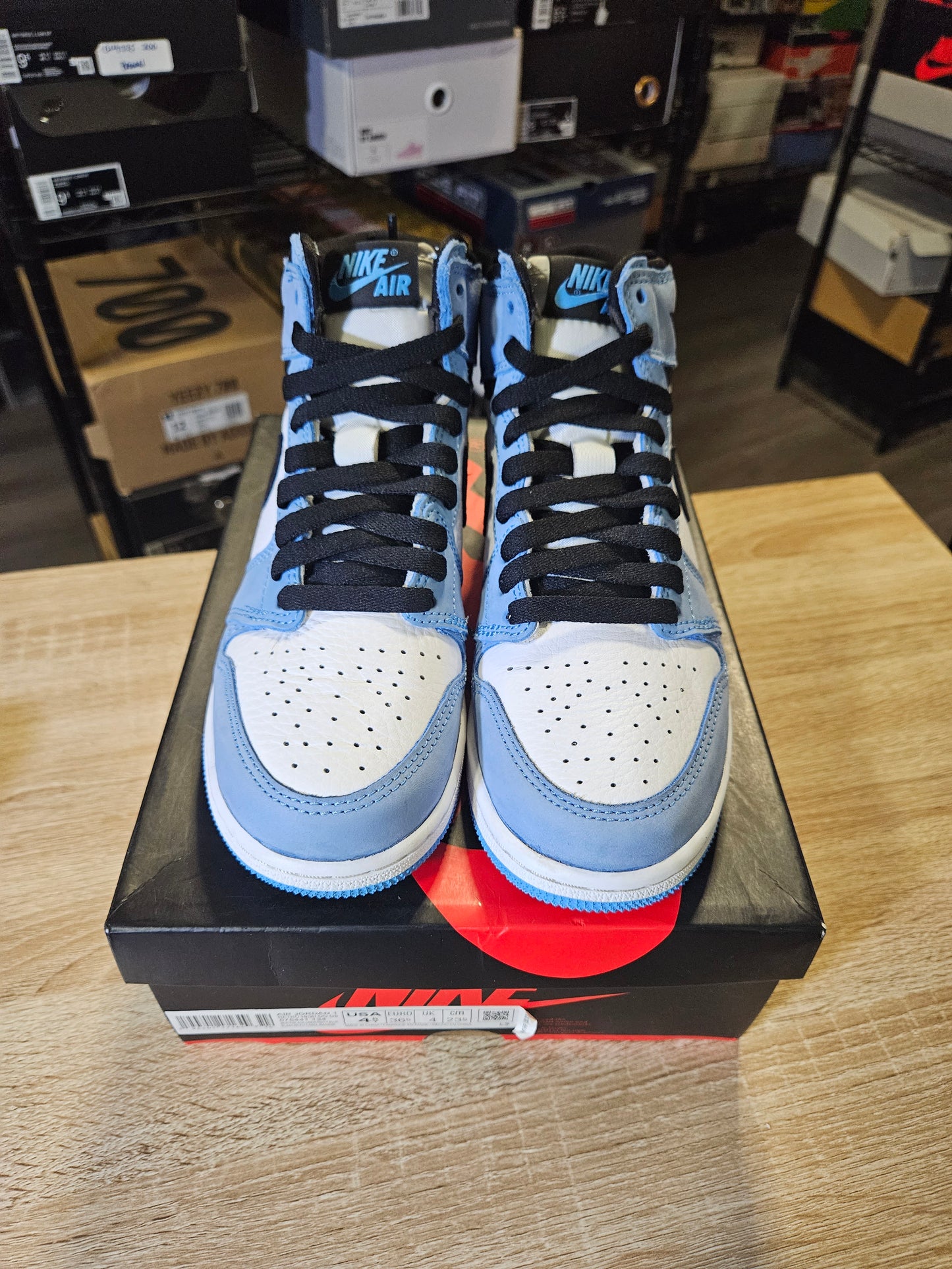 Size 4.5 - AJ 1 University Blue