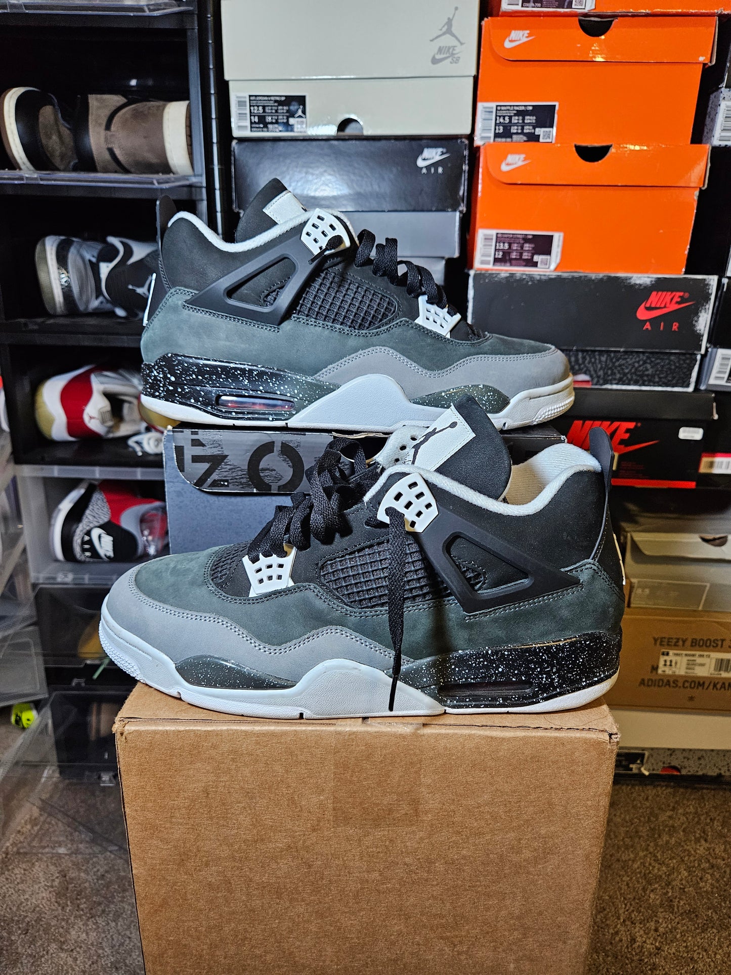 Size 13 - AJ 4 Retro 2024 Fear