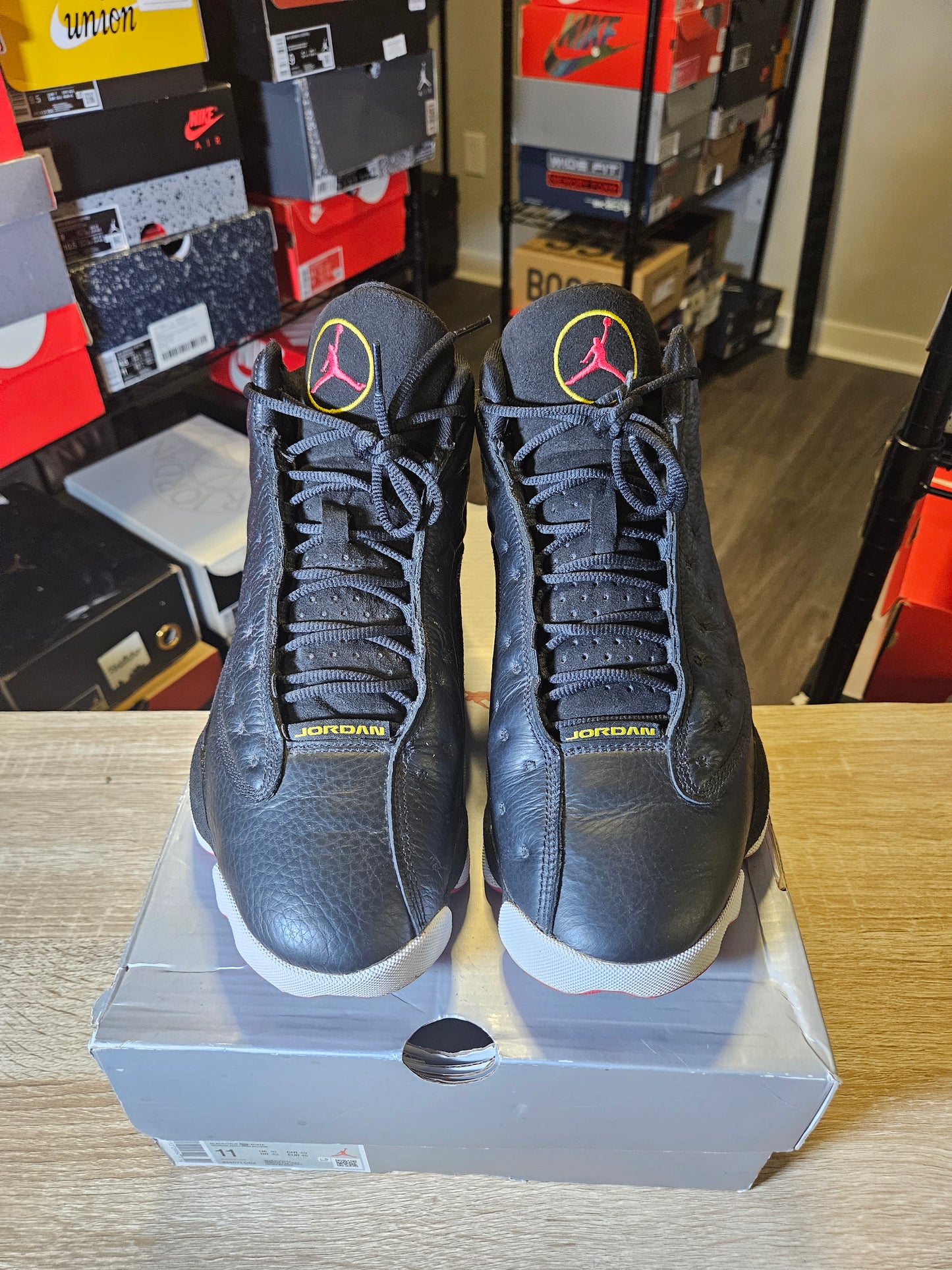 Size 11 - AJ 13 Retro Mid Playoff