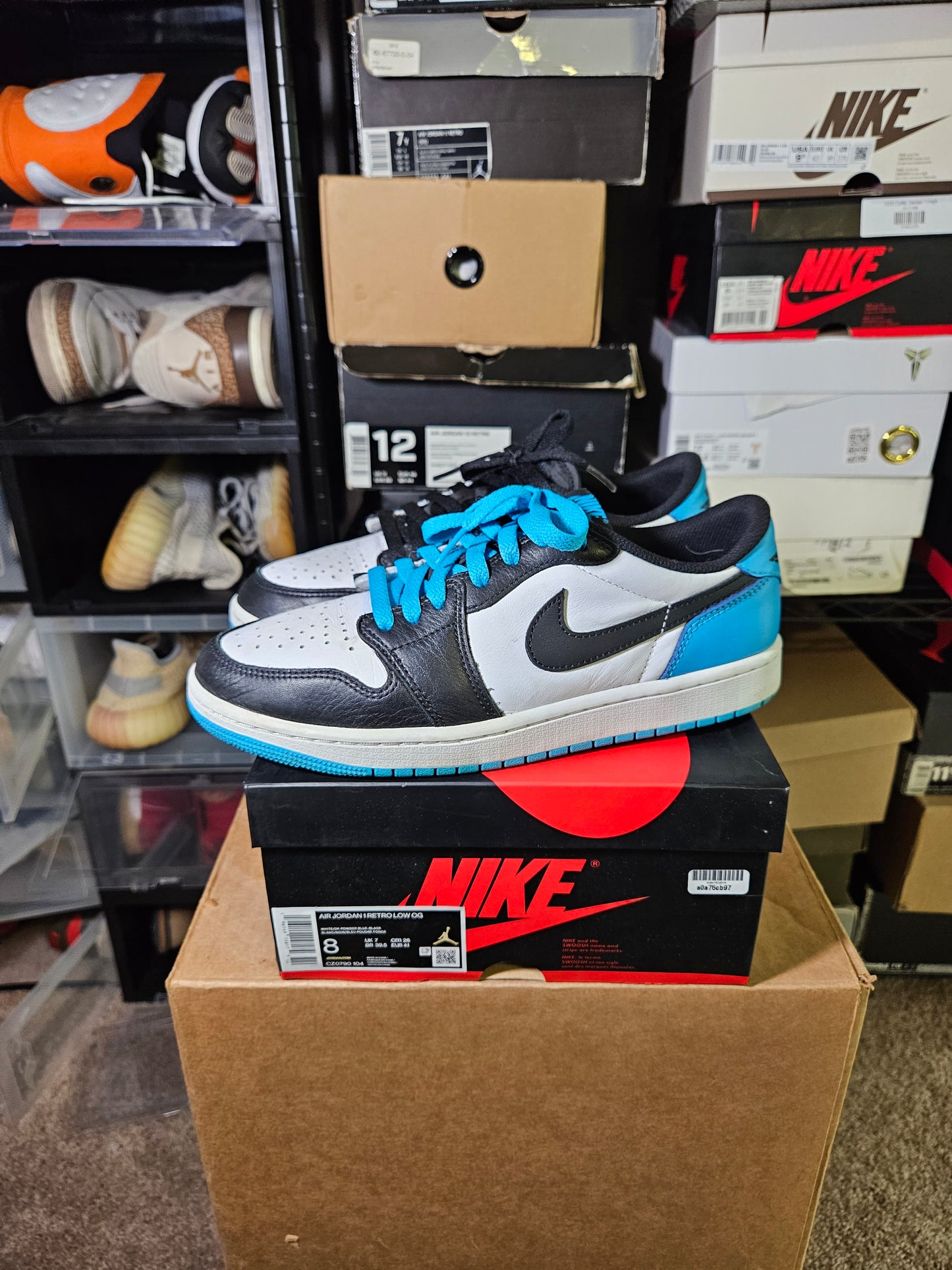Size 8 - Air Jordan 1 Retro OG Low UNC