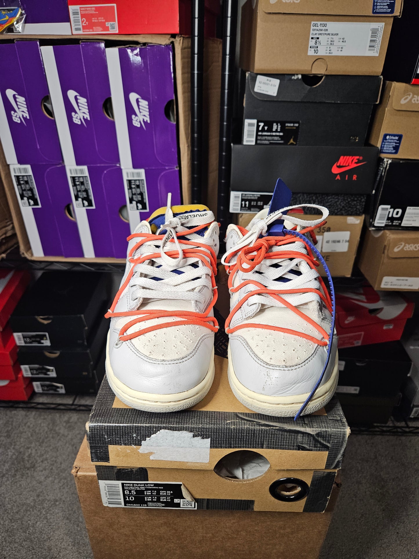 Size 8.5 - OW x Dunk Low Lot 23 of 50