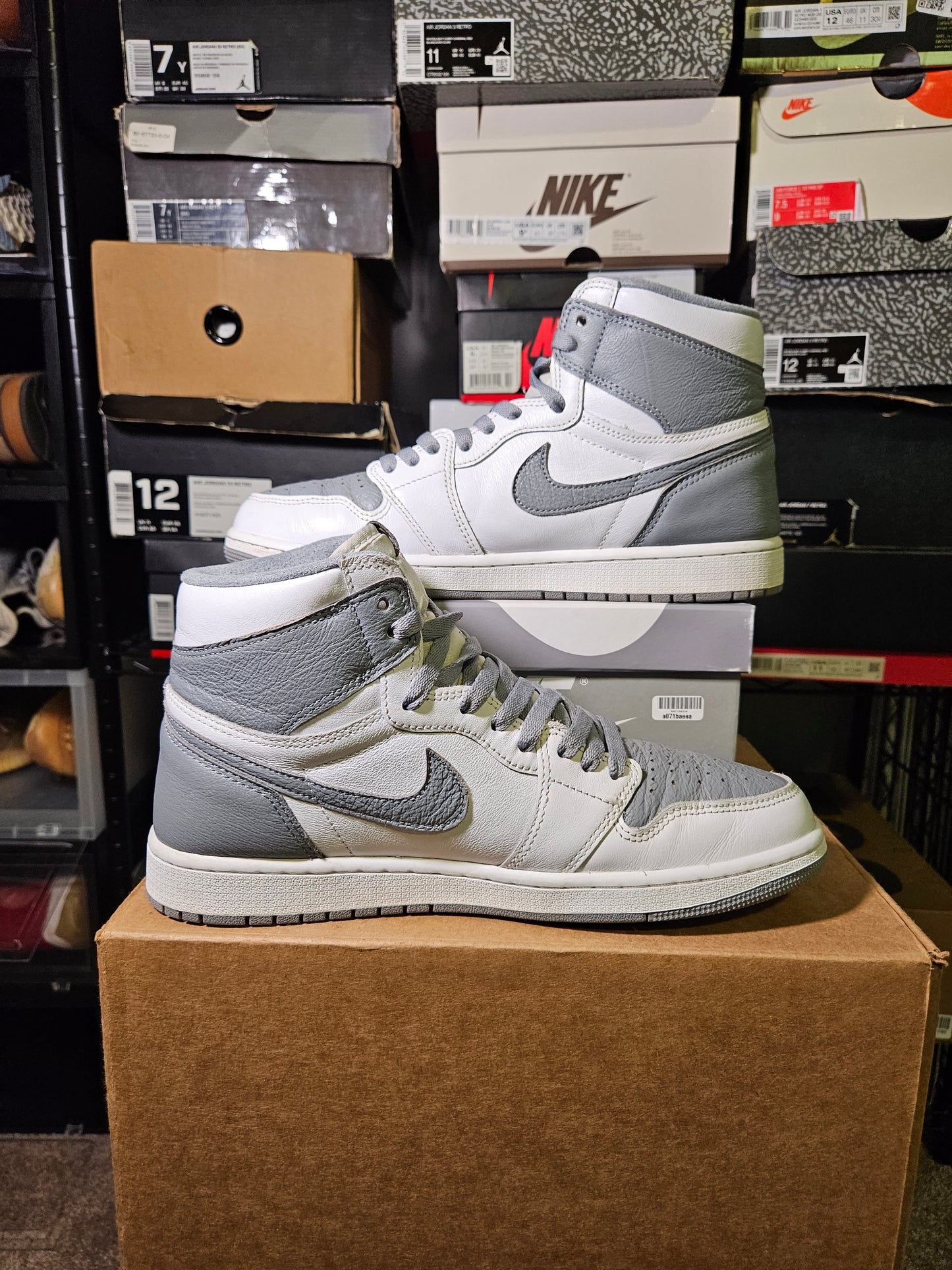 Size 10 - AJ 1 Retro High OG Stealth