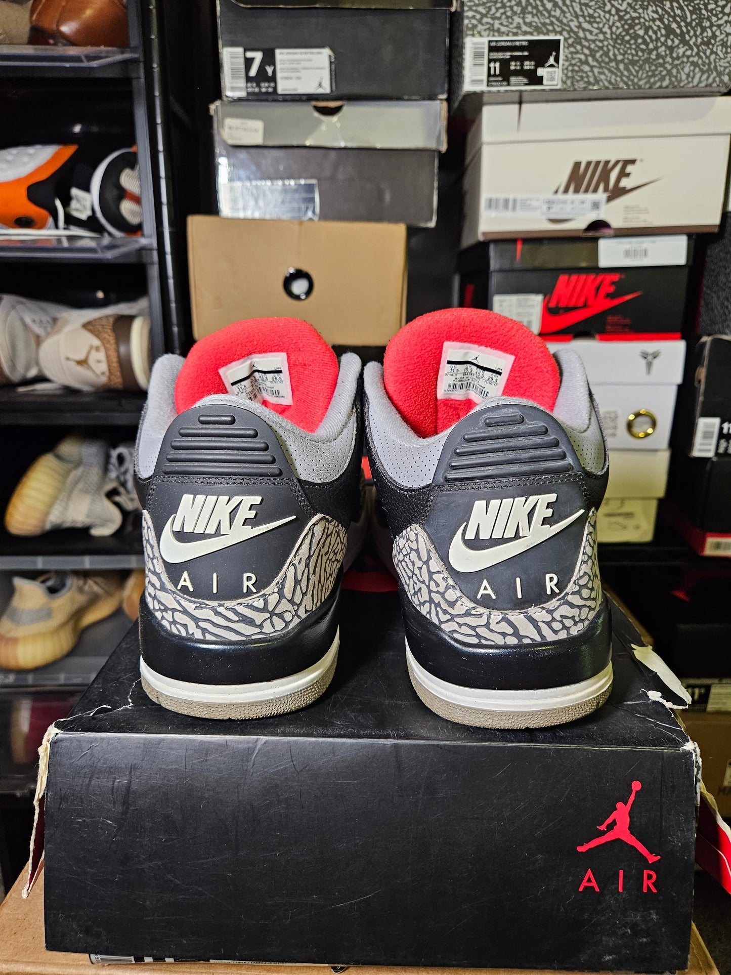 Size 11.5 - AJ 3 Retro OG Mid Black Cement