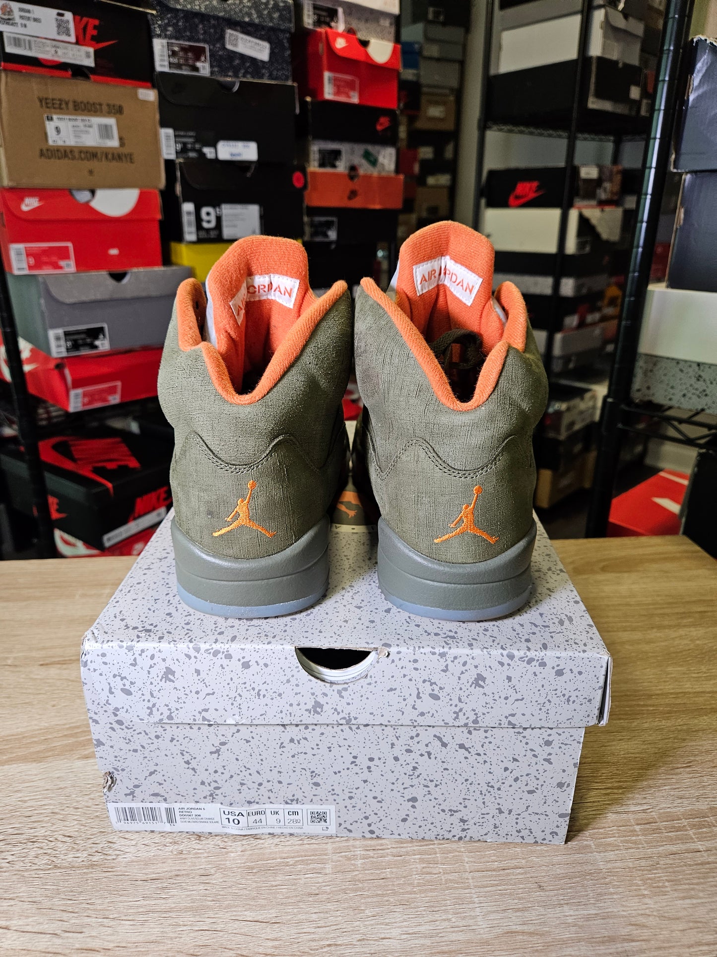 Size 10 - AJ 5 Retro 2024 Olive
