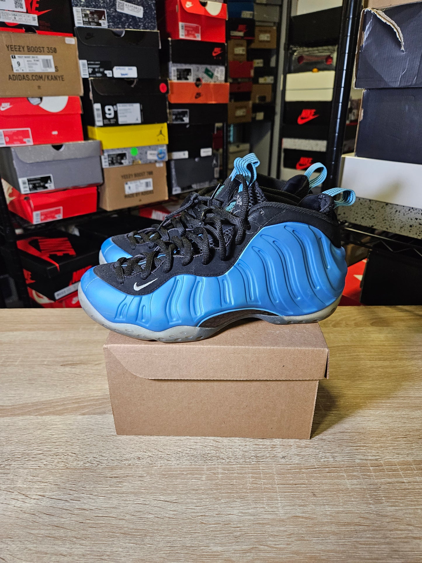 Size 9.5 - Air Foamposite One University Blue