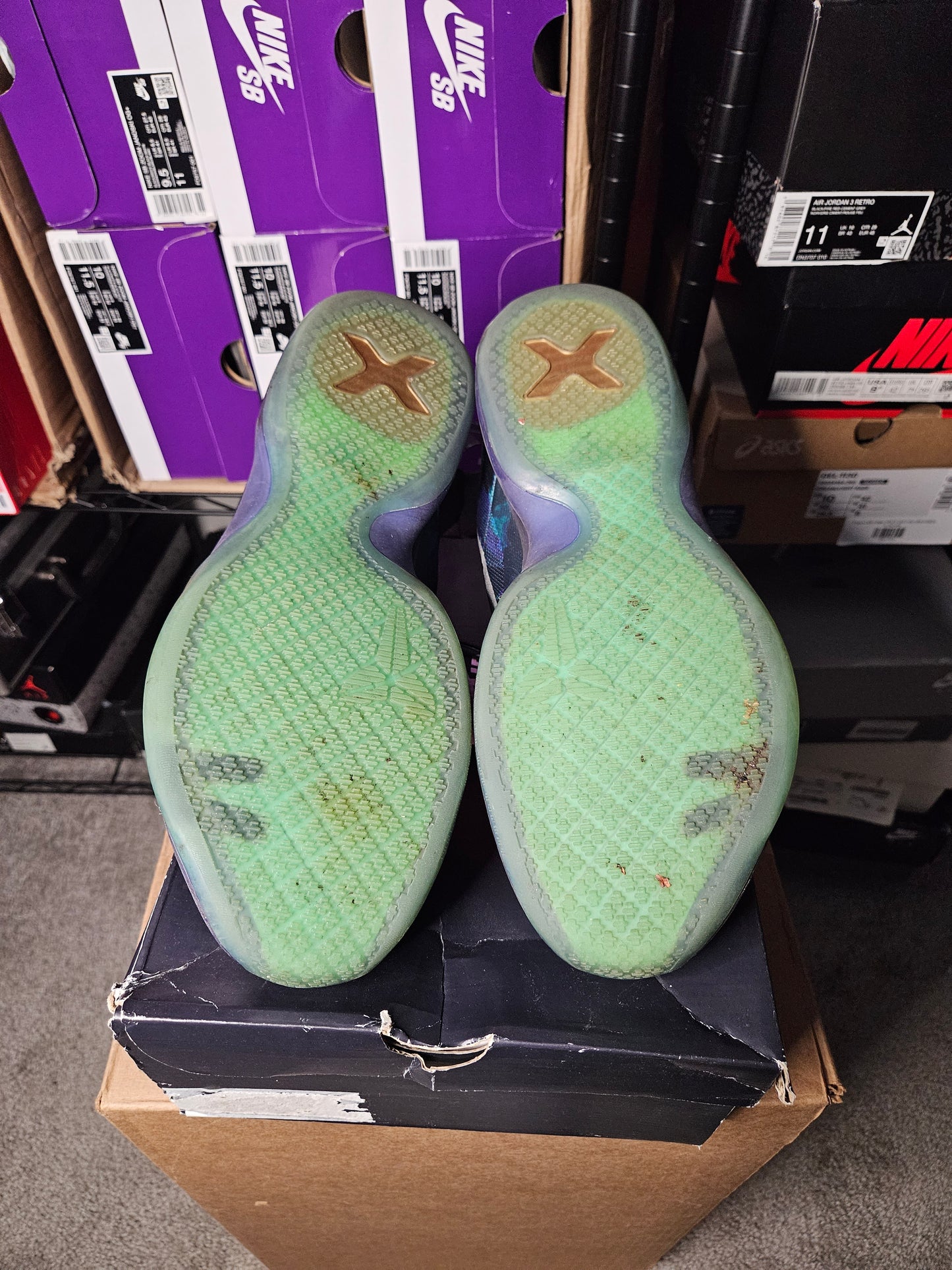 Size 11 - Kobe 10 Peach Jam