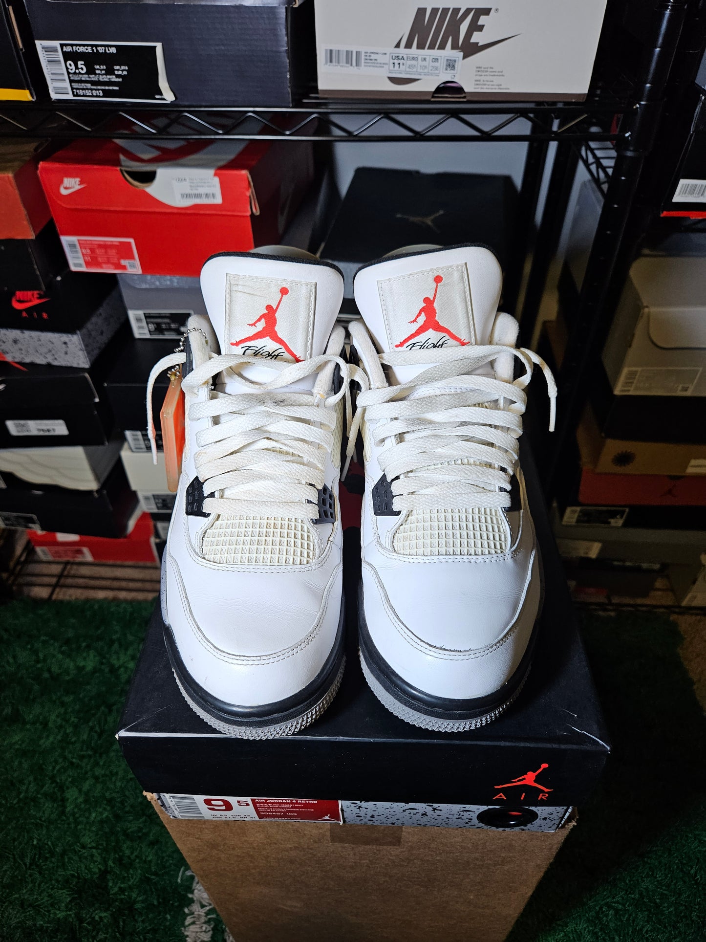 Size 9.5 - AJ 4 Retro Cement 2012