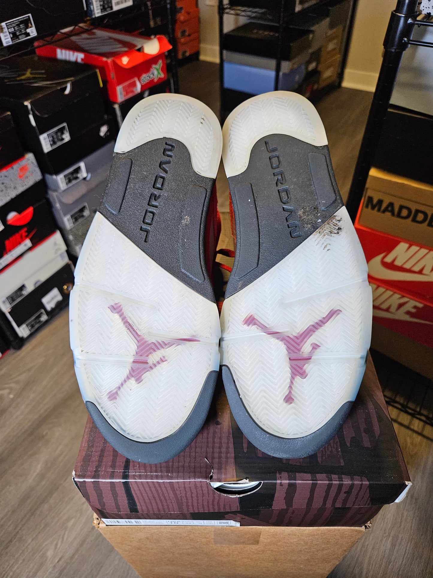 Size 10 - AJ 5 Retro Mid Raging Bull