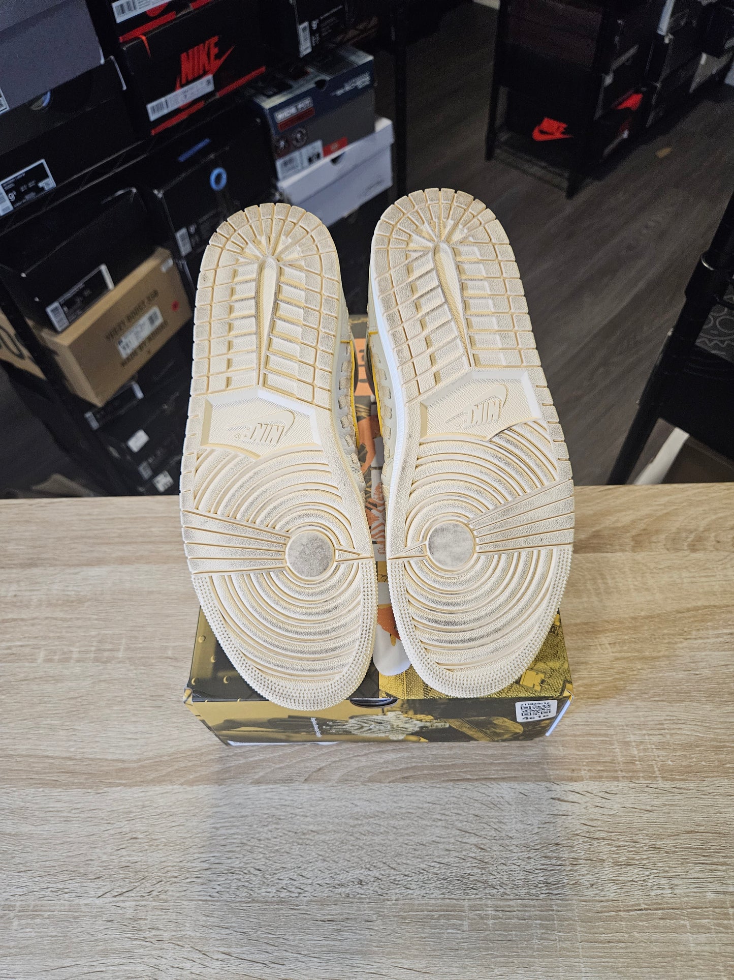 Size 10 - Union LA x Bephie's Beauty Supply x AJ 1 Retro OG SP...