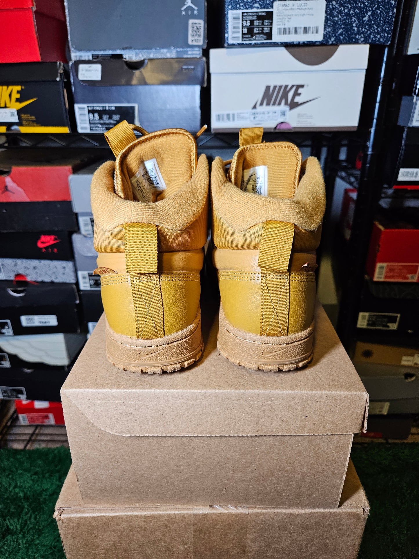 Size 8.5 - Path Winter Wheat