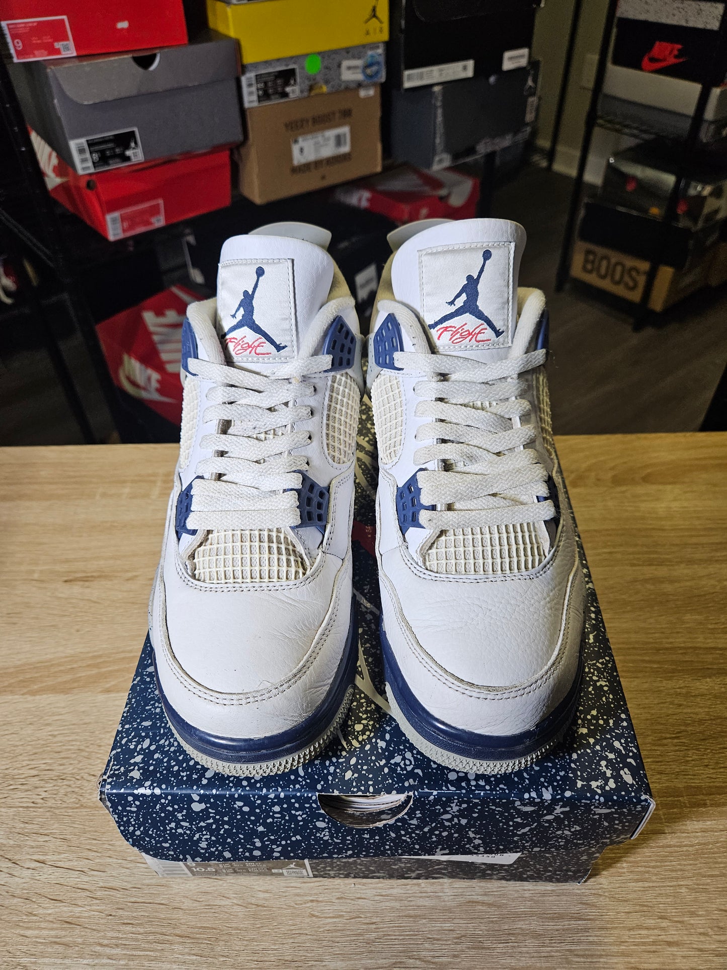 Size 9.5 - AJ 4 Retro Mid Midnight Navy