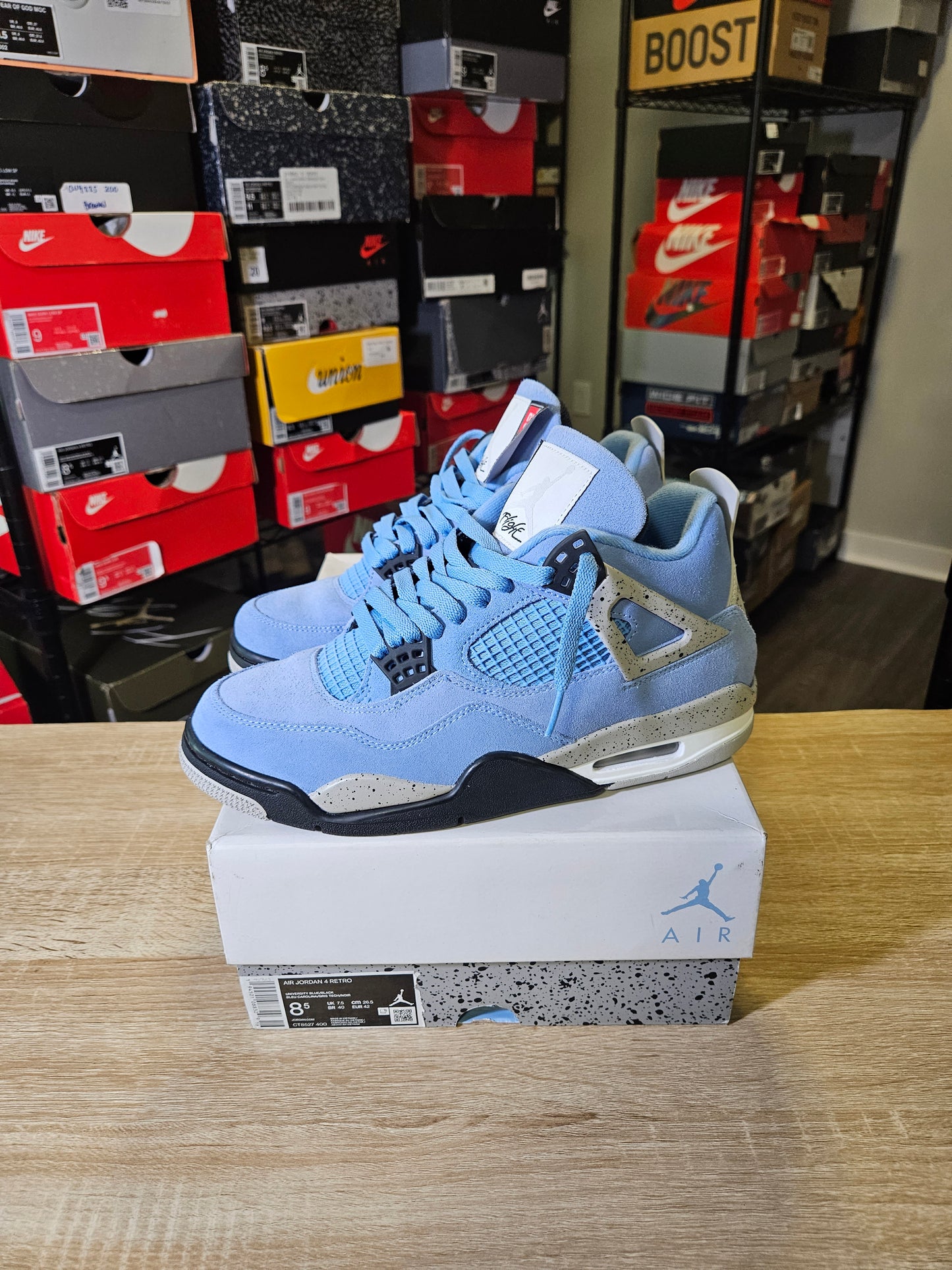 Size 8.5 - AJ 4 Retro Mid University Blue