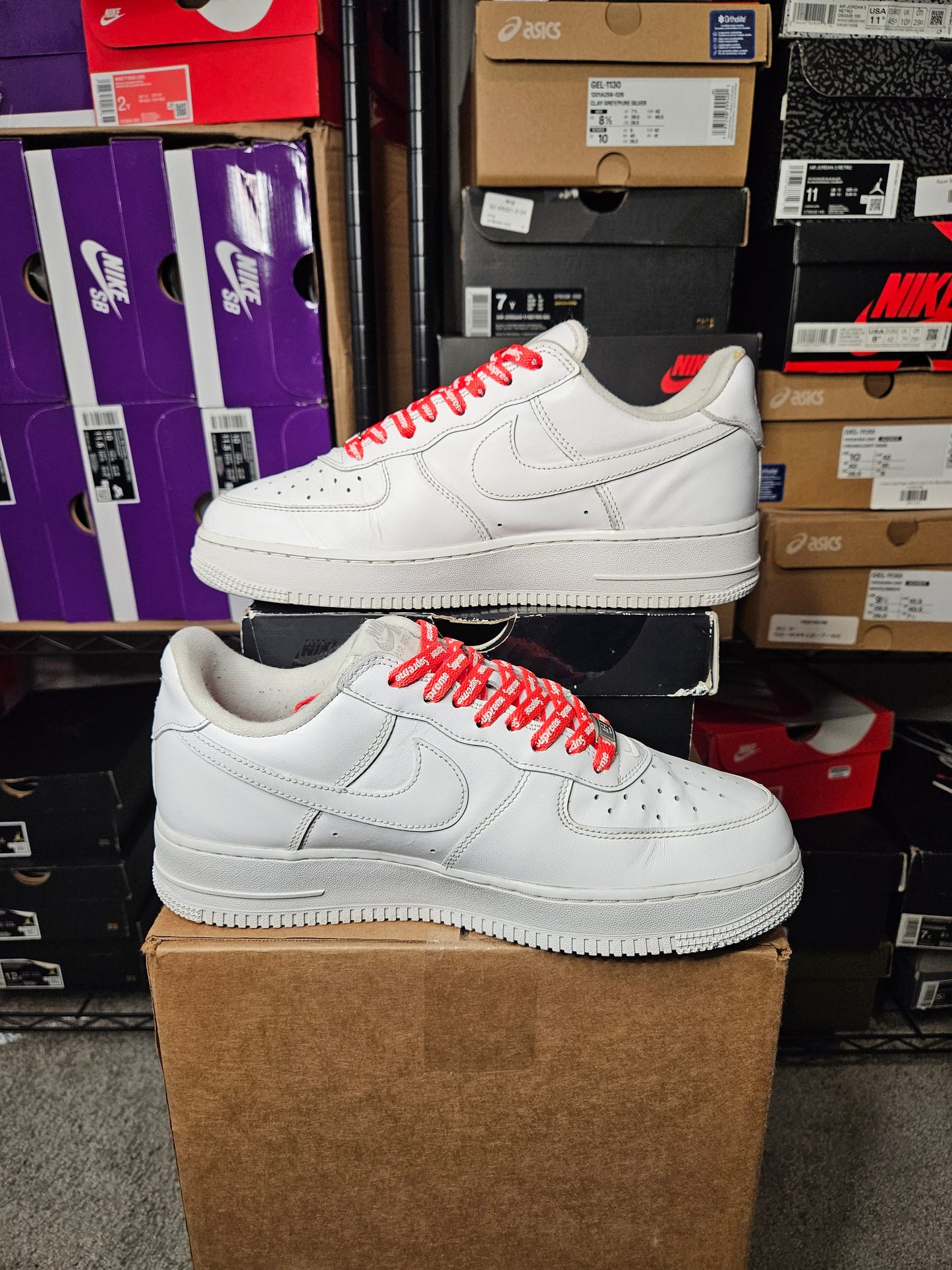 Size 9 - Air Force 1 x Supreme Low Box Logo - White