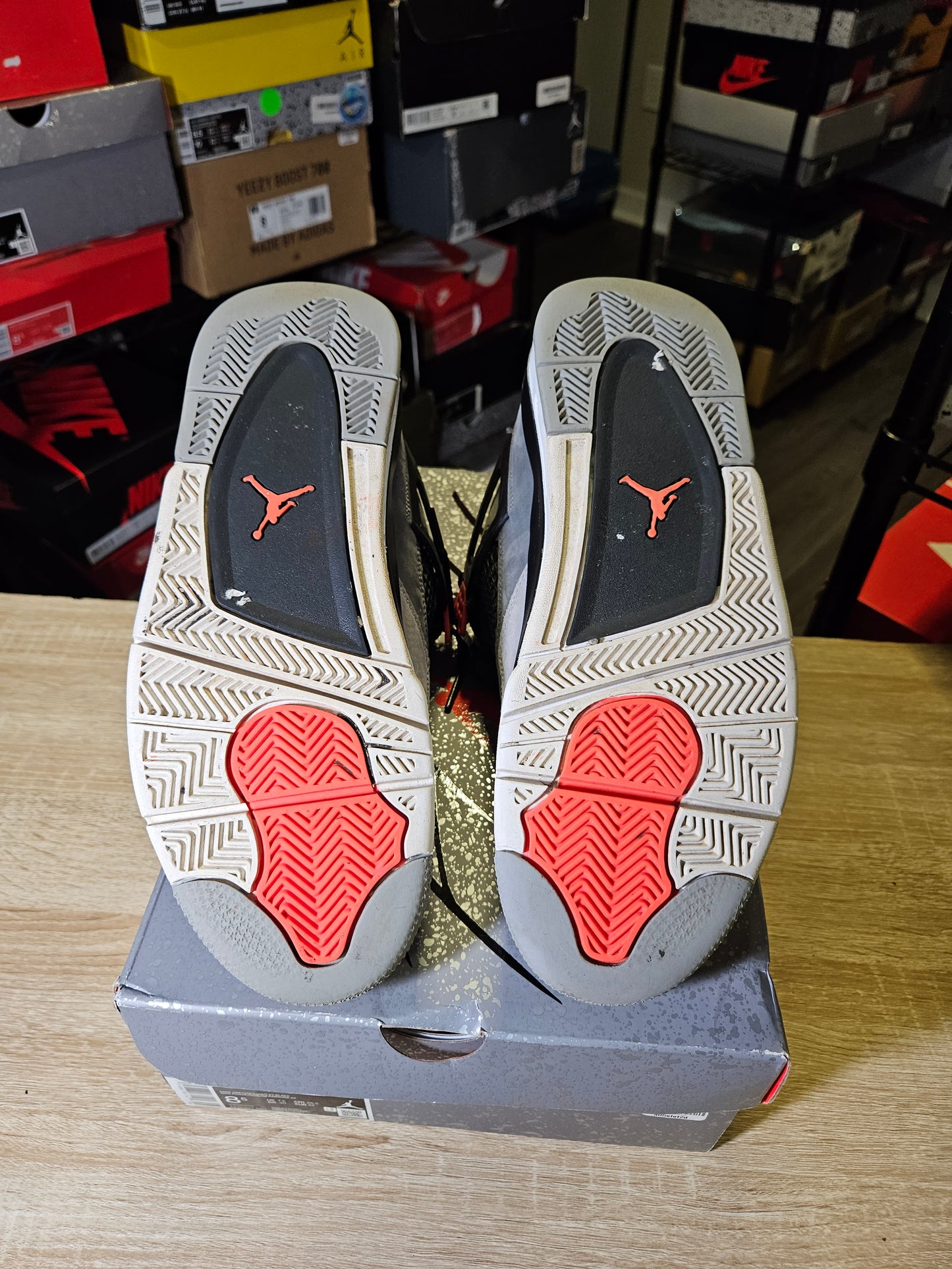 Size 8.5 - AJ 4 Retro Mid Infrared