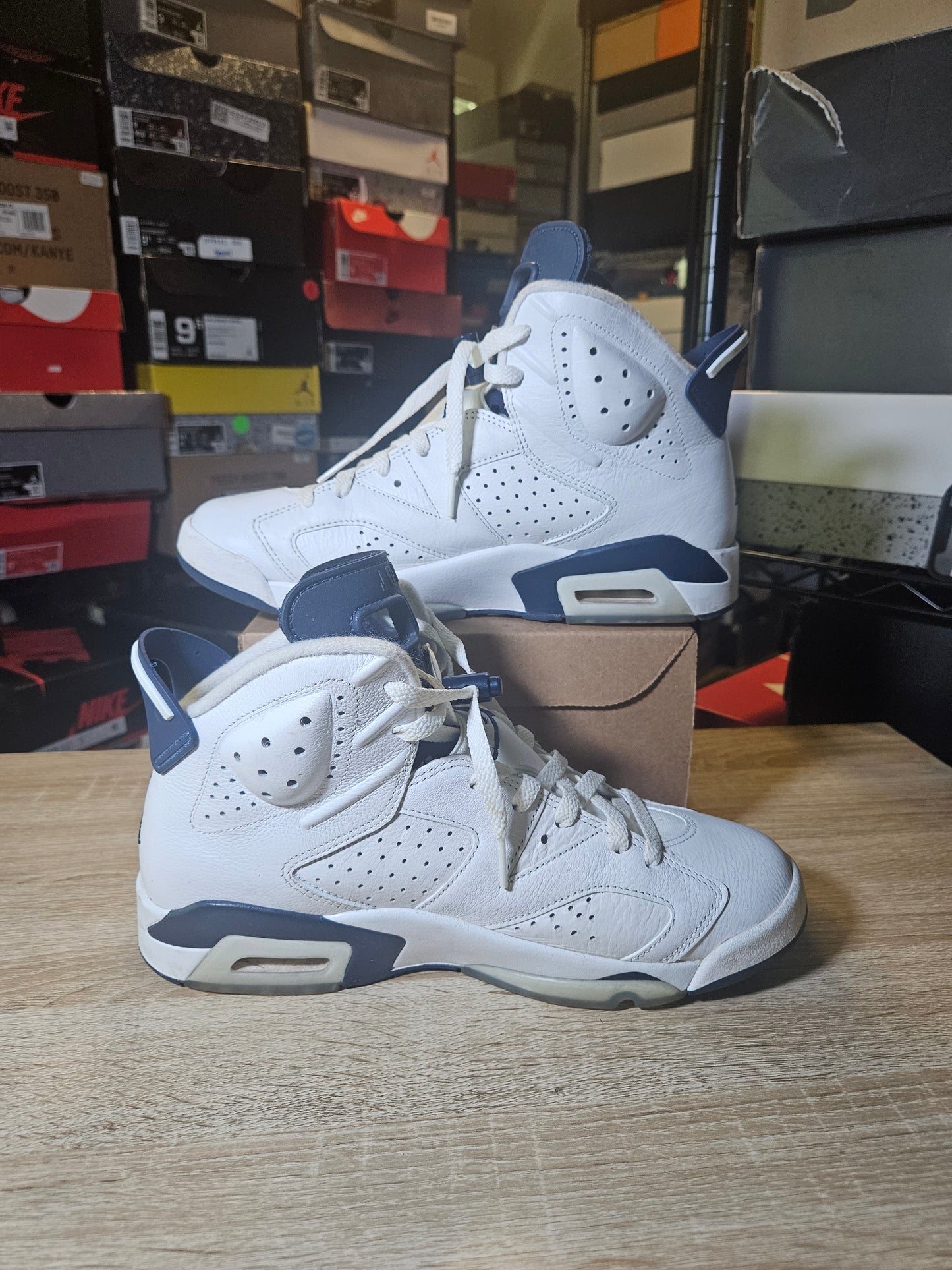 Size 9.5 - AJ 6 Retro Midnight Navy